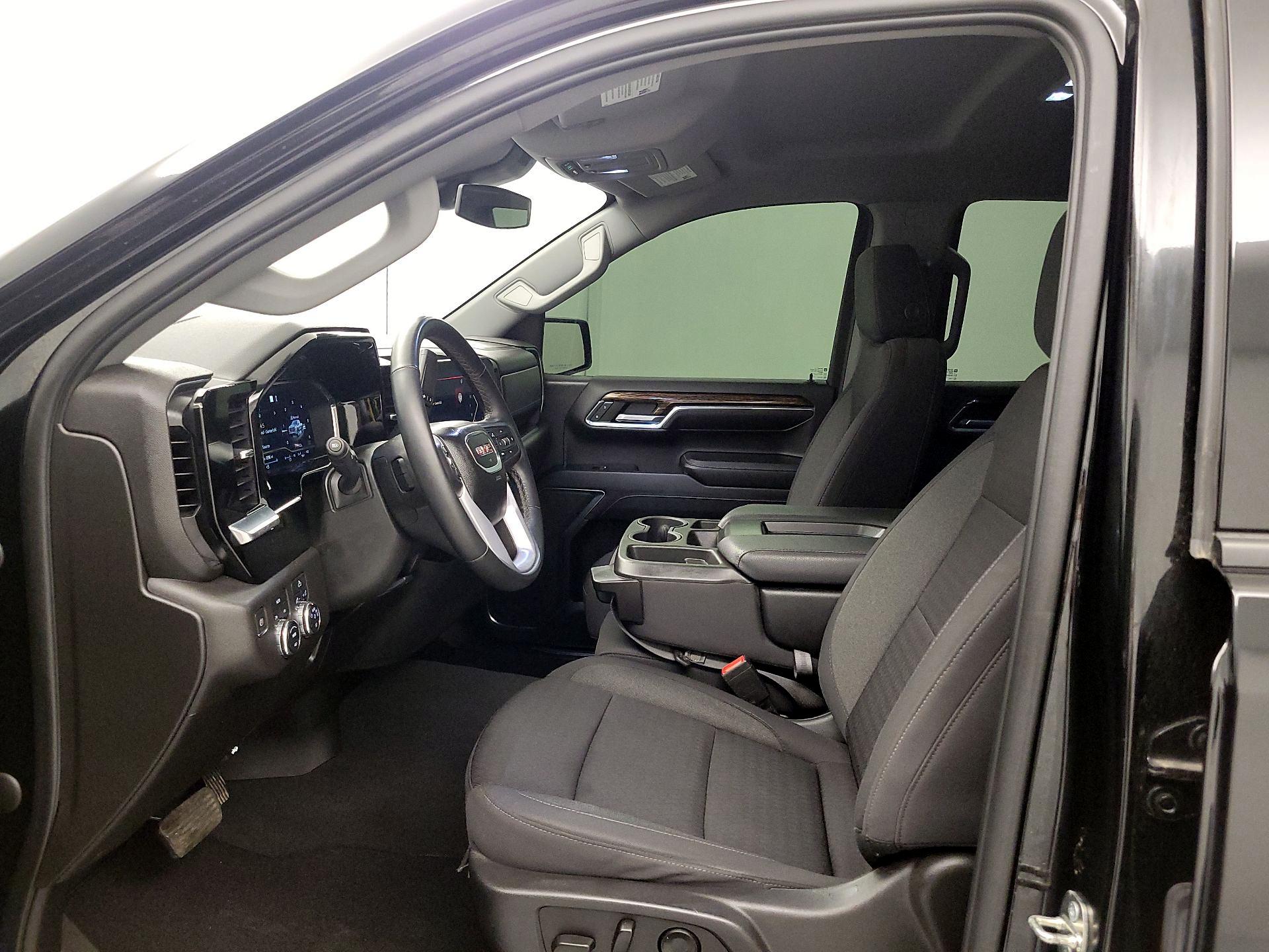 Thumbnail: 2023 GMC Sierra 1500 - 11