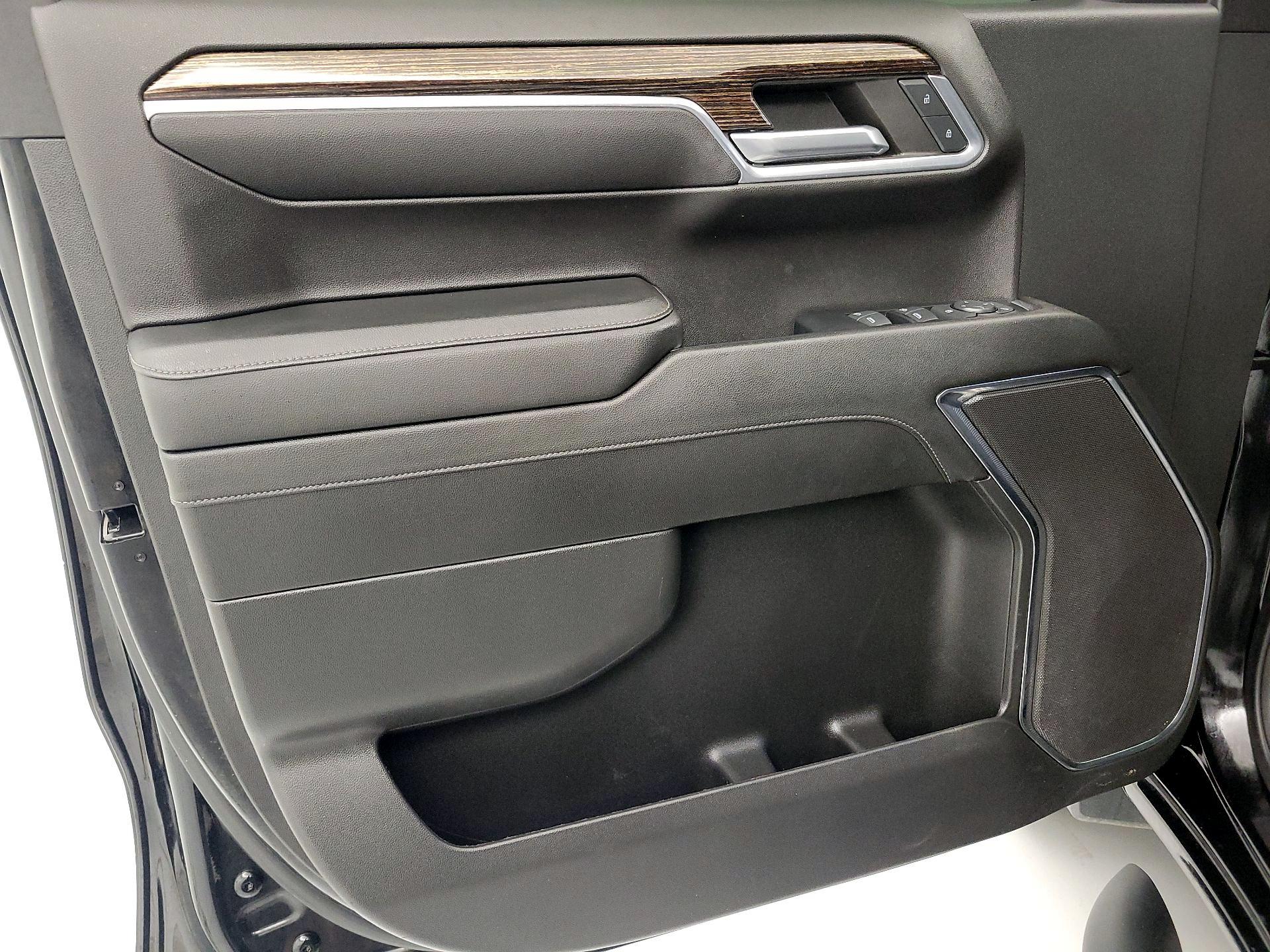 Thumbnail: 2023 GMC Sierra 1500 - 12