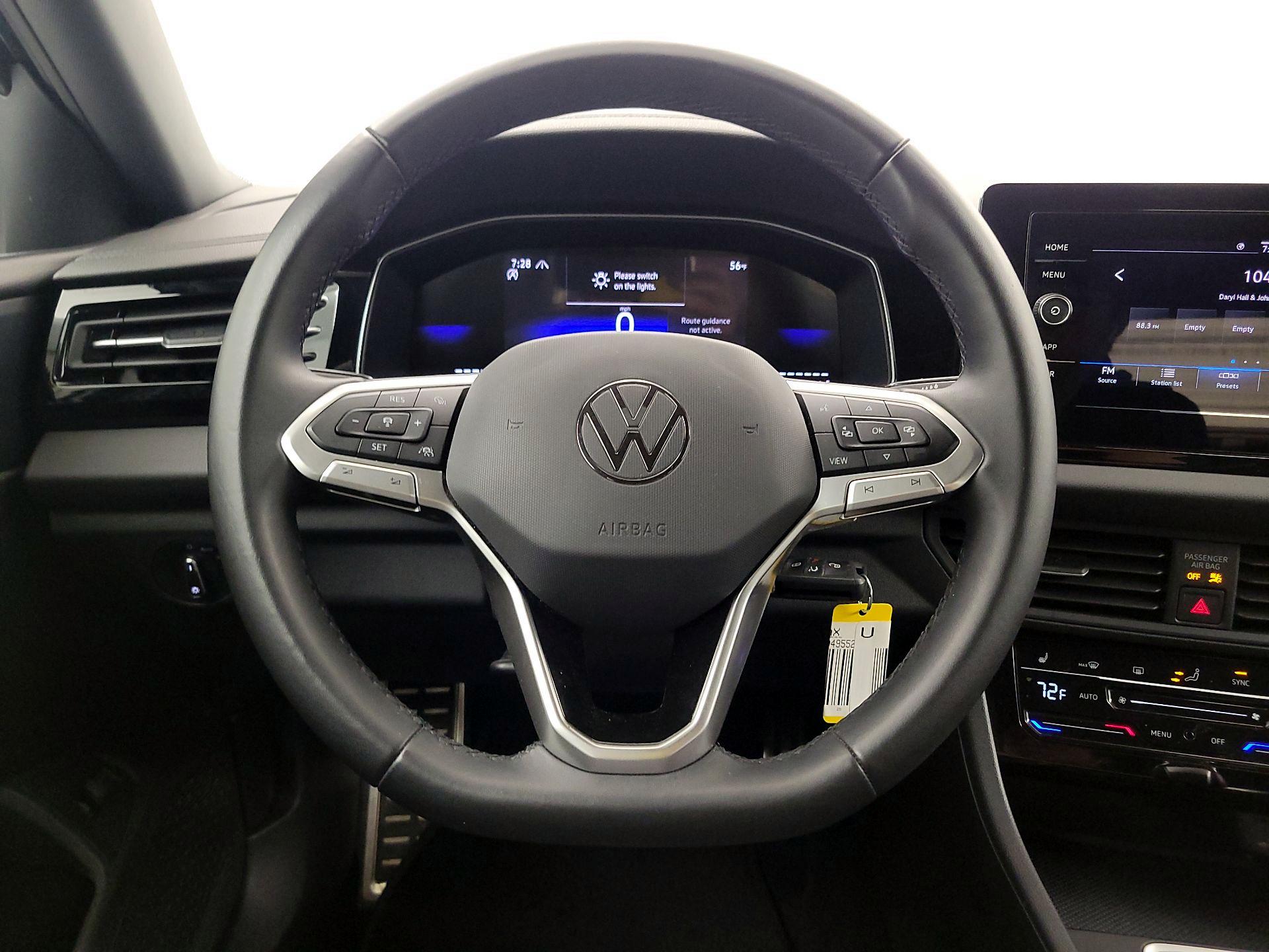 Thumbnail: 2025 Volkswagen Jetta - 10