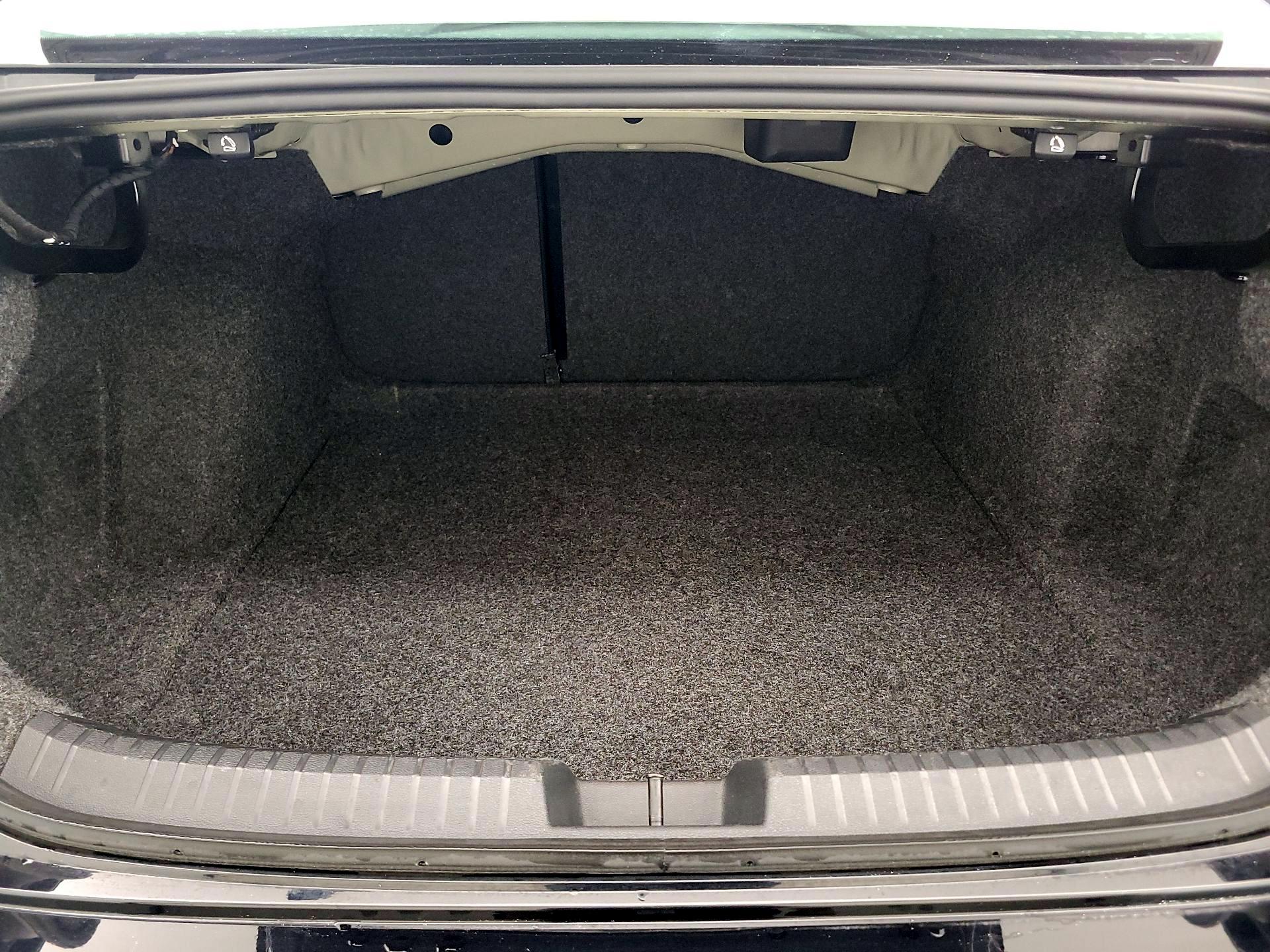 Thumbnail: 2025 Volkswagen Jetta - 20