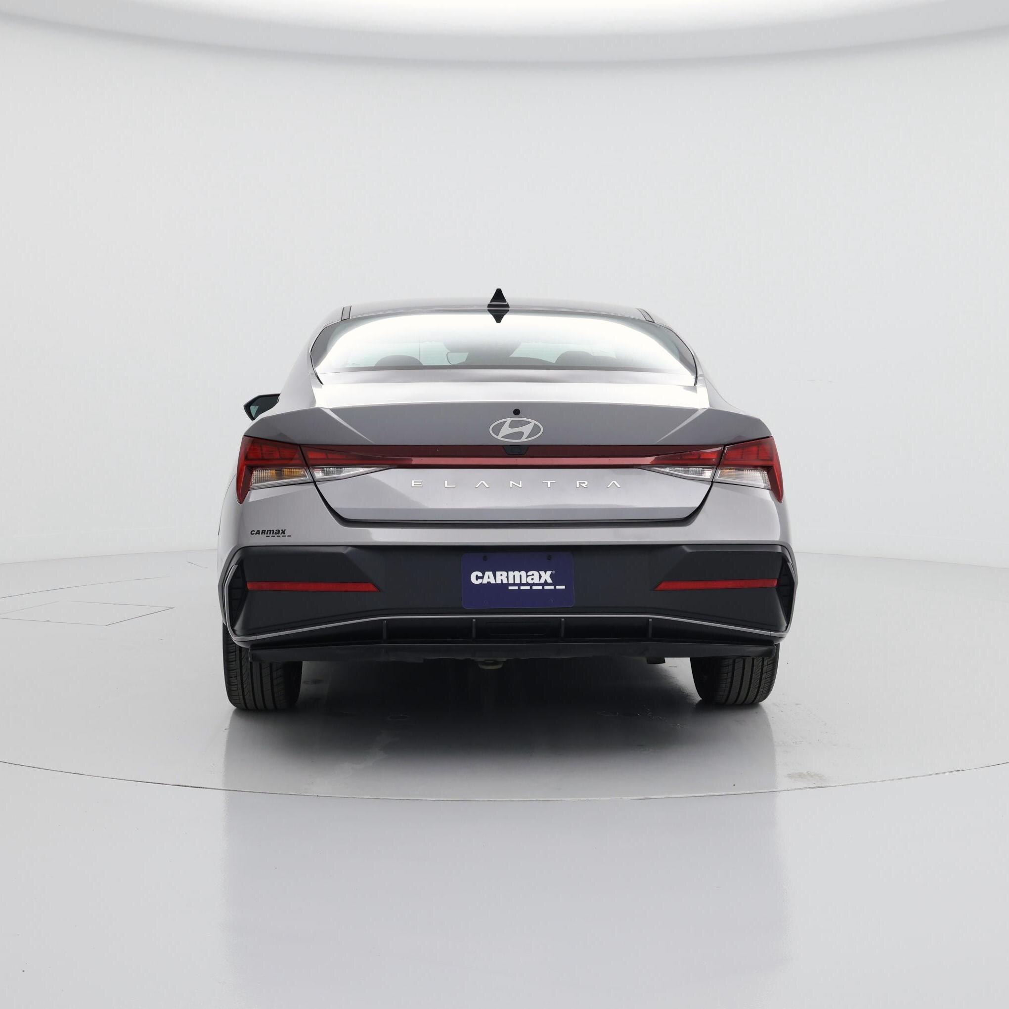 Thumbnail: 2025 Hyundai Elantra - 6