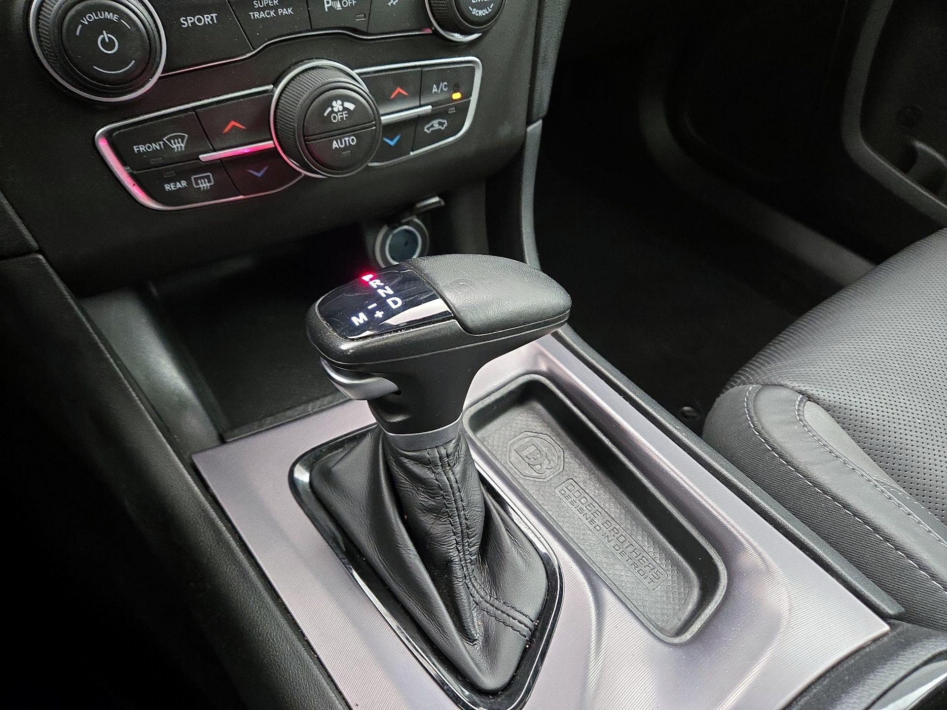 Thumbnail: 2021 Dodge Charger - 17