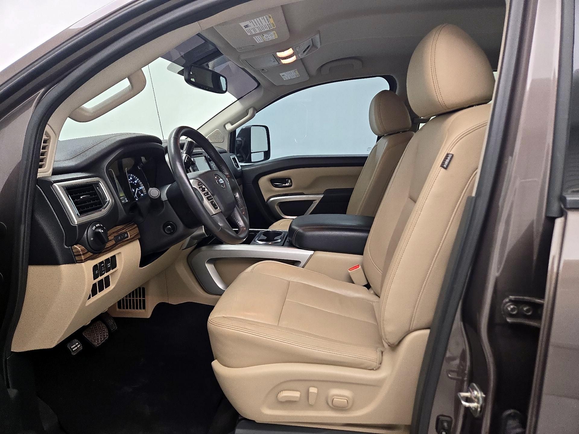 Thumbnail: 2017 Nissan Titan - 11