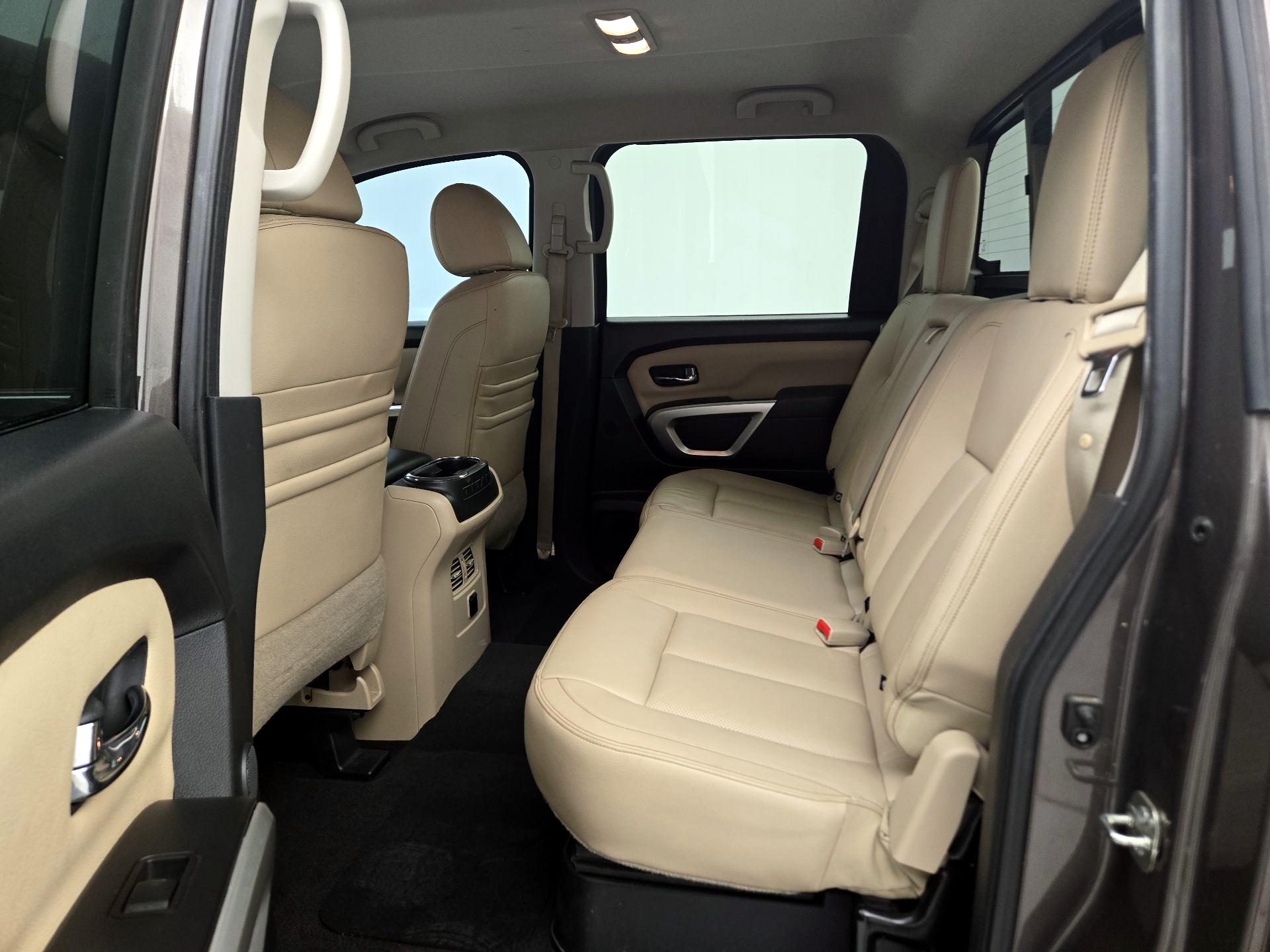 Thumbnail: 2017 Nissan Titan - 19