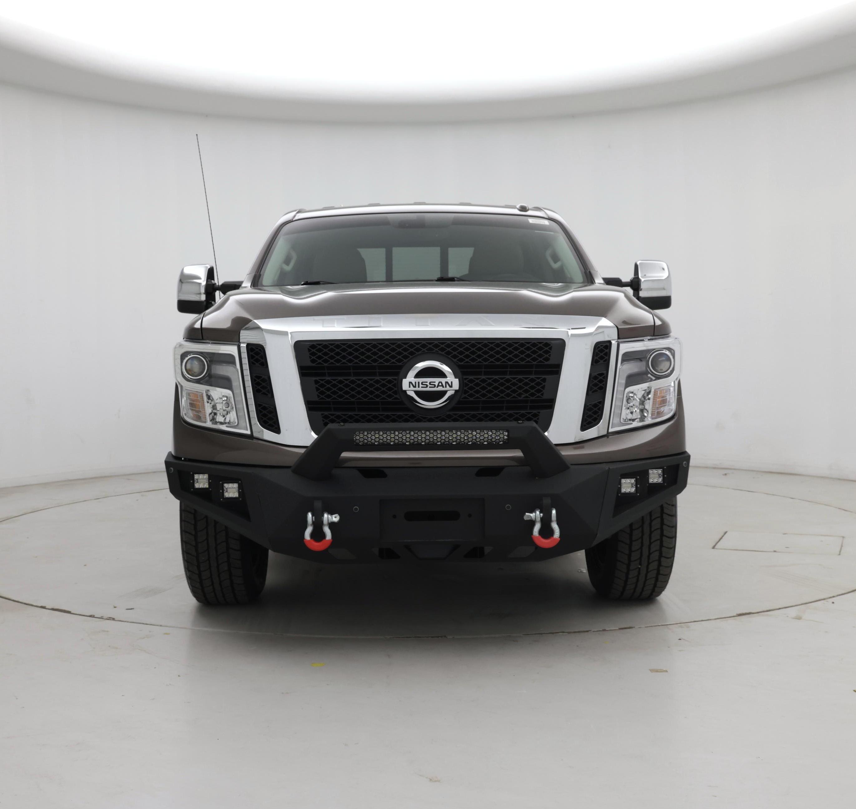 Thumbnail: 2017 Nissan Titan - 5