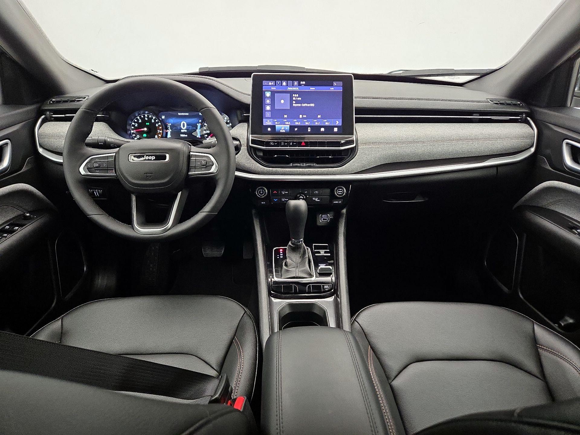 Thumbnail: 2024 Jeep Compass - 9