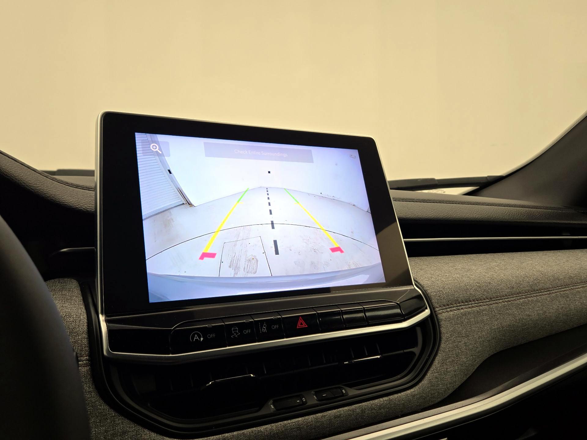 Thumbnail: 2024 Jeep Compass - 14