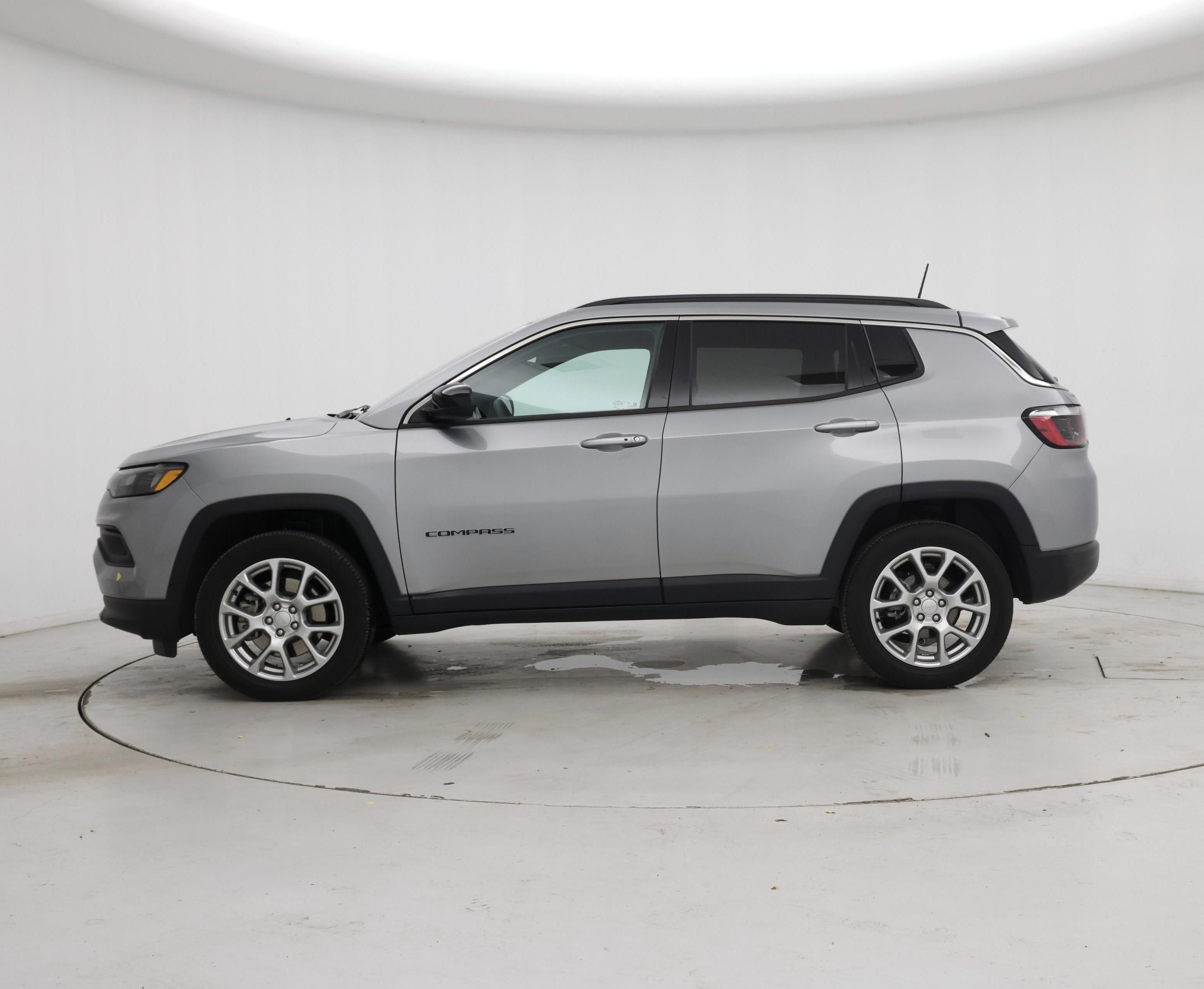 Thumbnail: 2024 Jeep Compass - 3