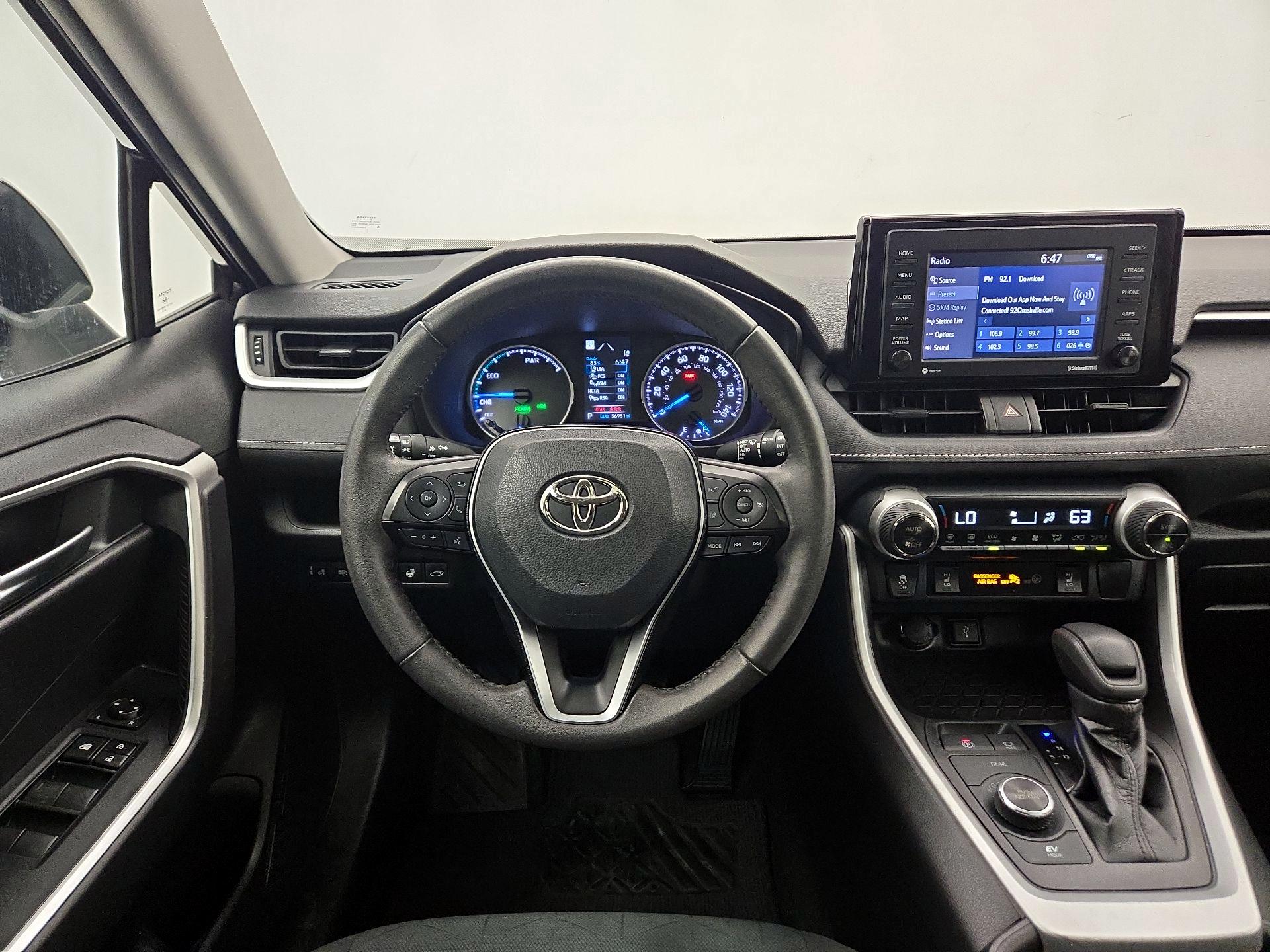 Thumbnail: 2021 Toyota RAV4 - 10