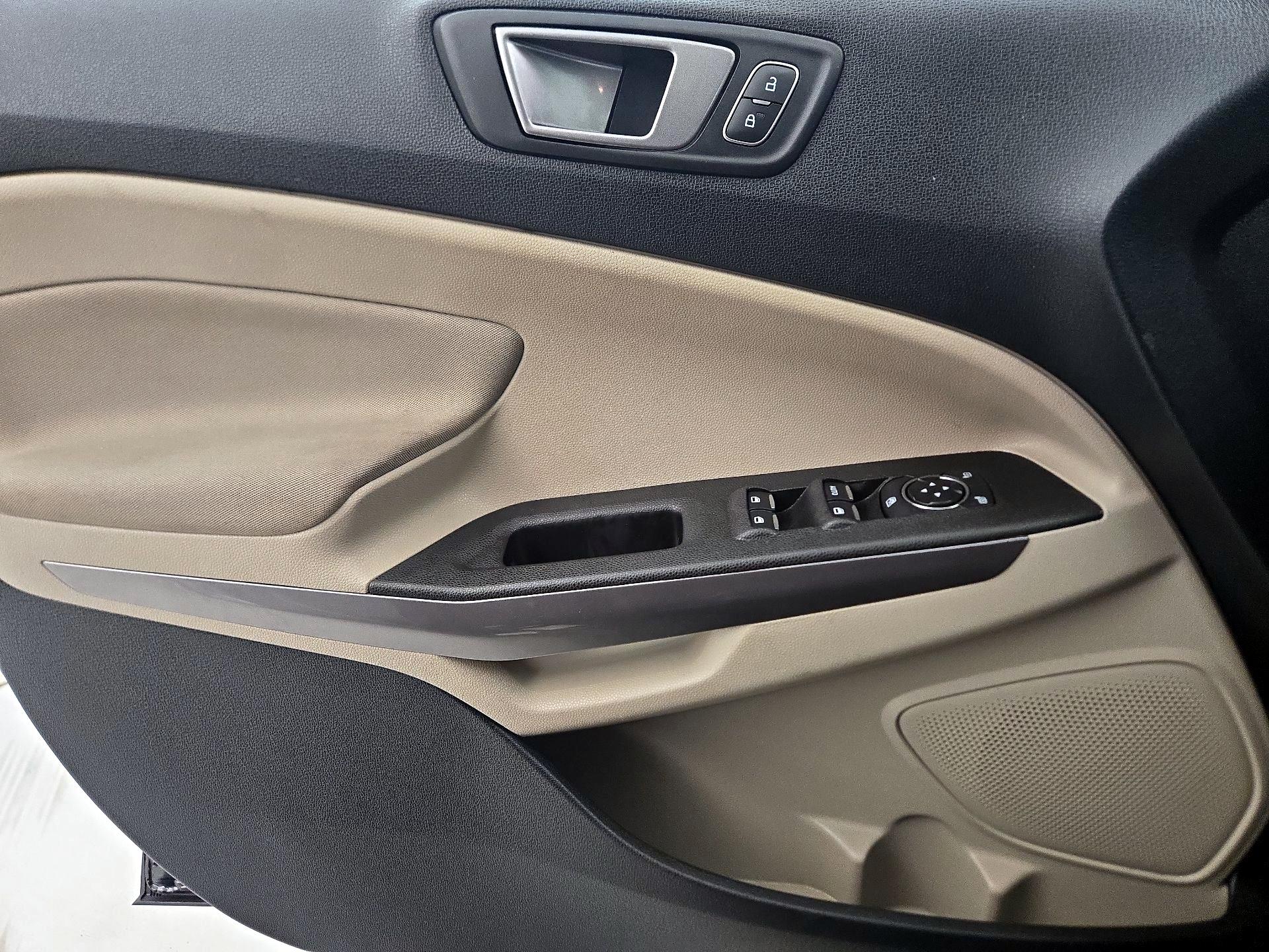 Thumbnail: 2021 Ford EcoSport - 12