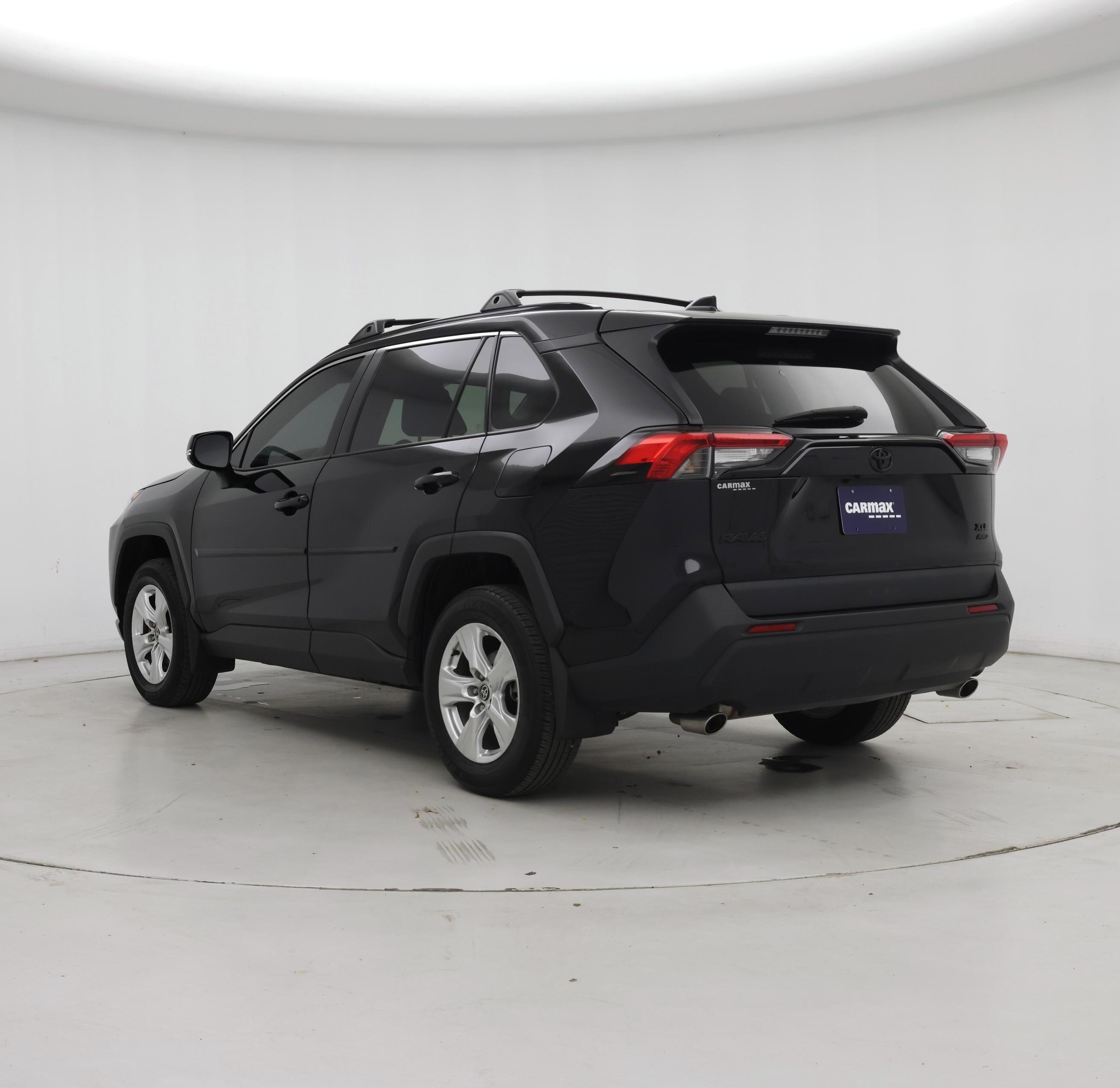 Thumbnail: 2021 Toyota RAV4 - 2