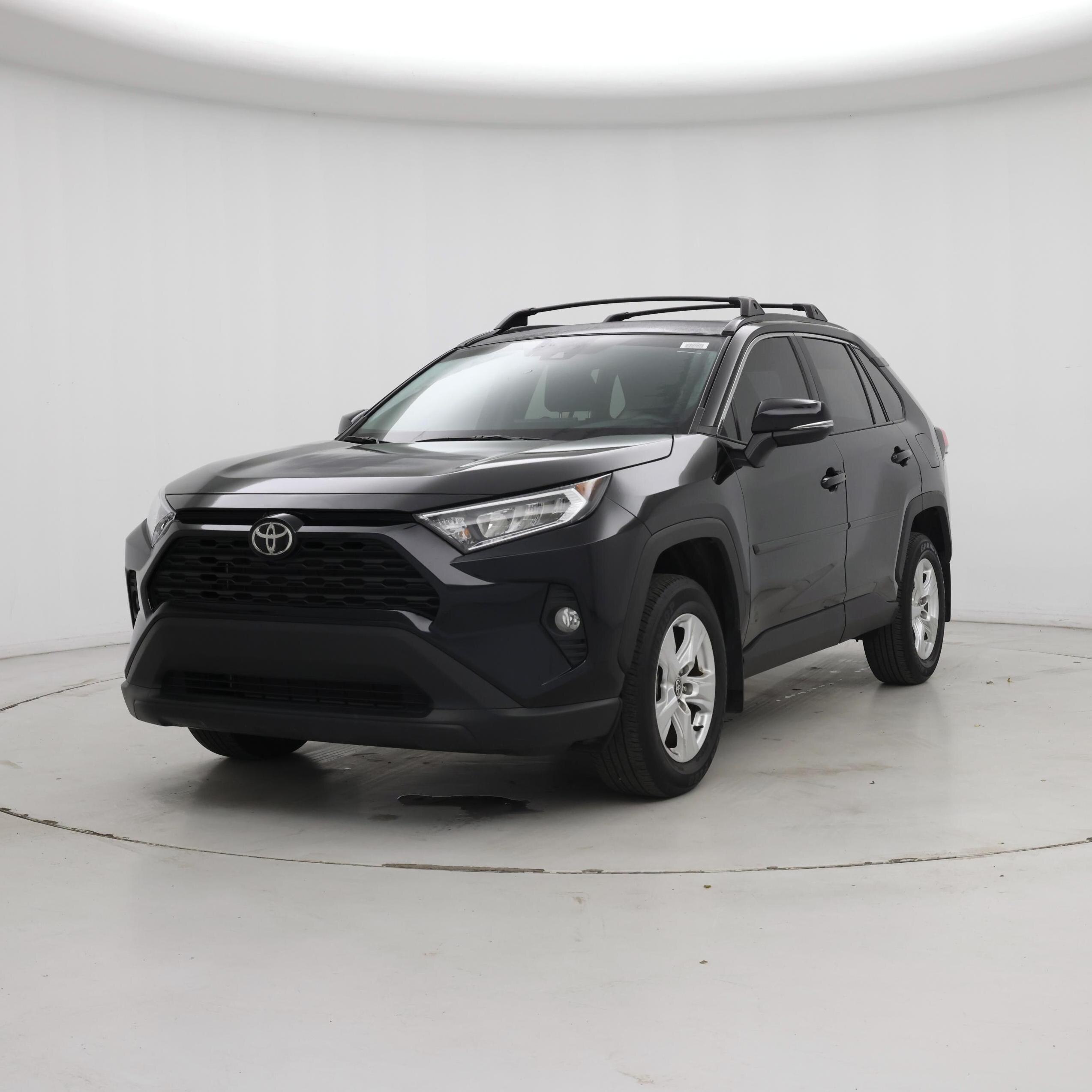 Thumbnail: 2021 Toyota RAV4 - 4