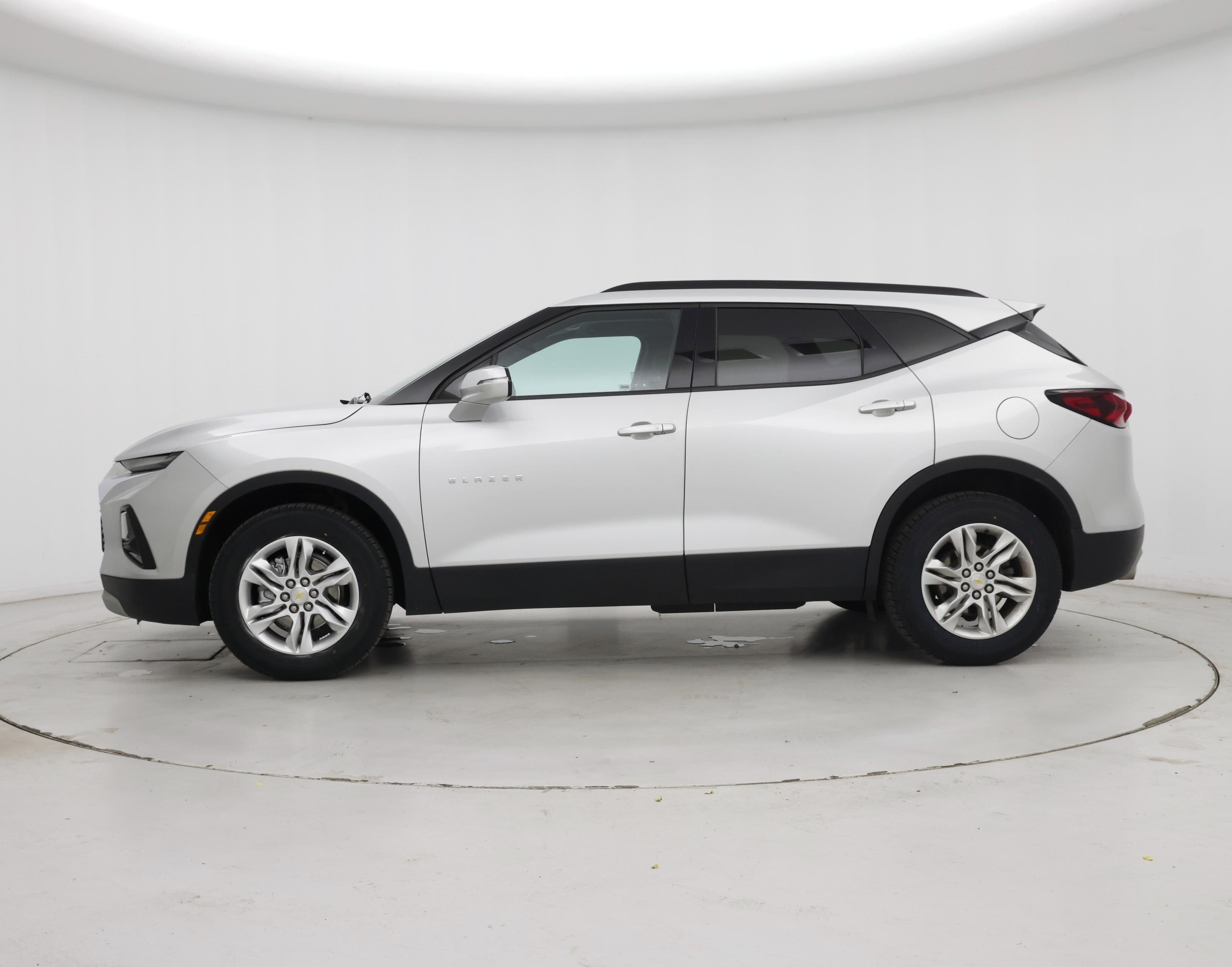 Thumbnail: 2021 Chevrolet Blazer - 3