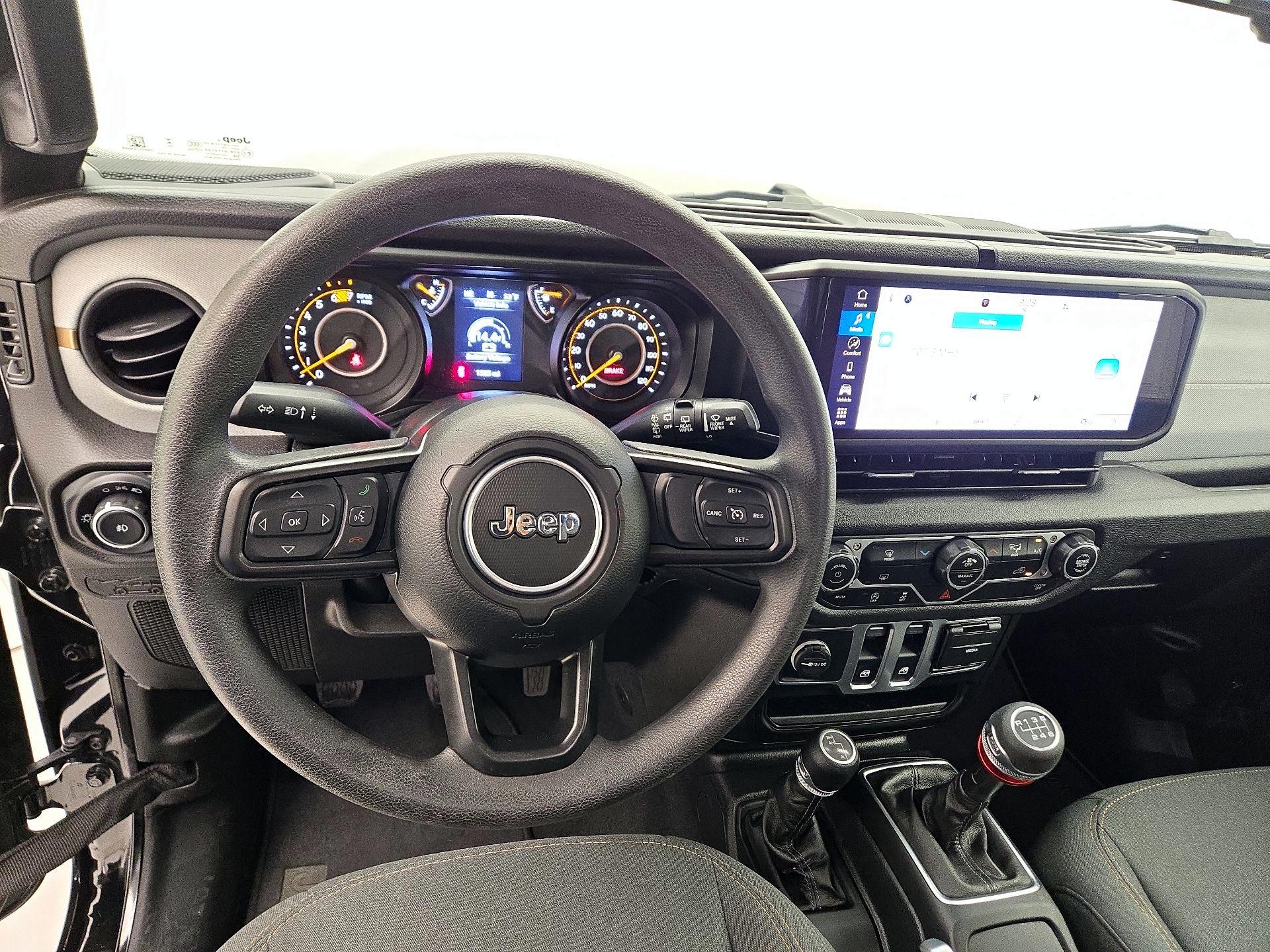 Thumbnail: 2025 Jeep Wrangler - 10