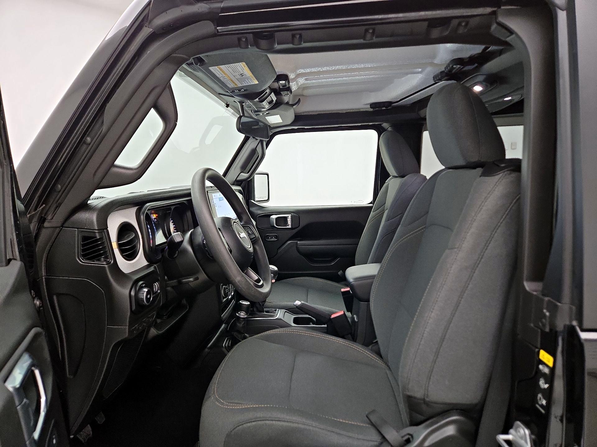 Thumbnail: 2025 Jeep Wrangler - 11