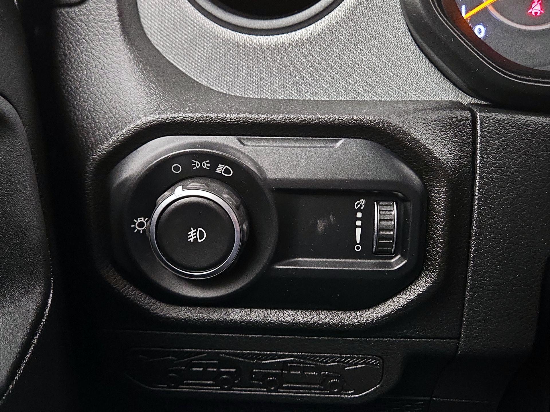 Thumbnail: 2025 Jeep Wrangler - 13