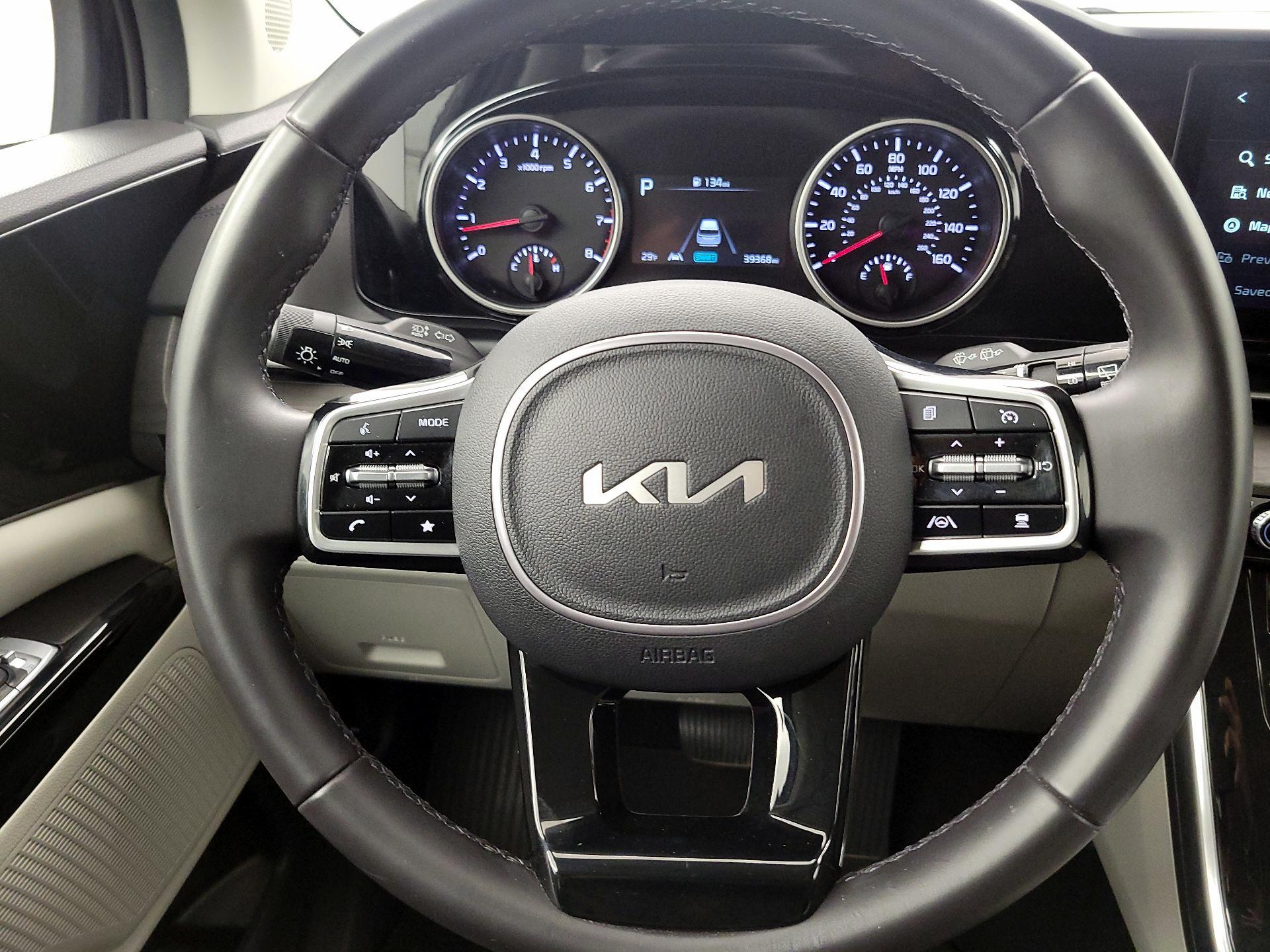 Thumbnail: 2024 Kia Carnival - 10