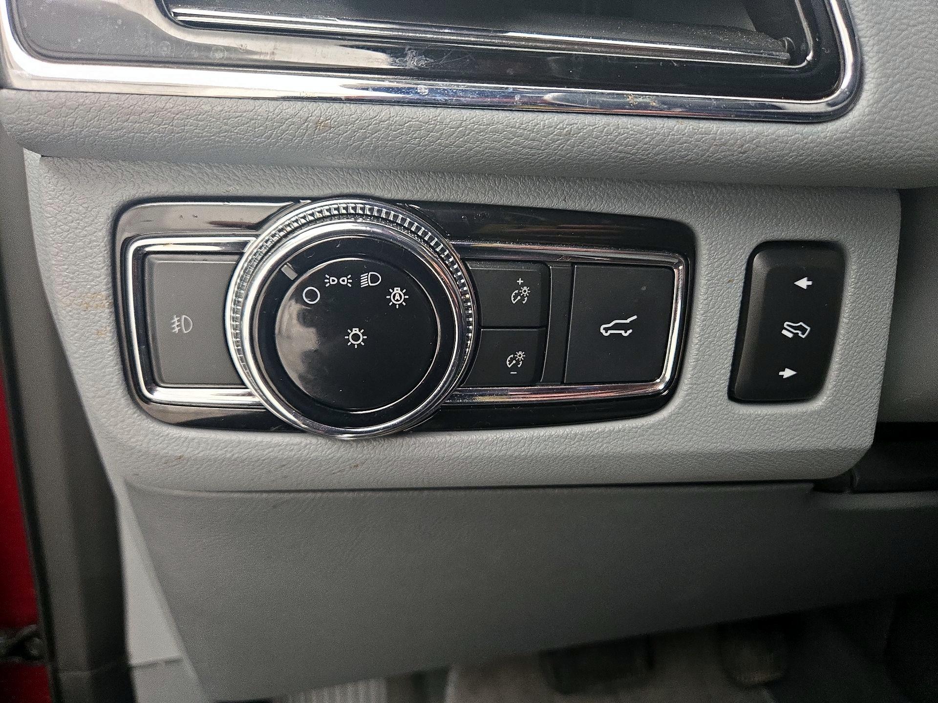 Thumbnail: 2018 Lincoln Navigator - 13