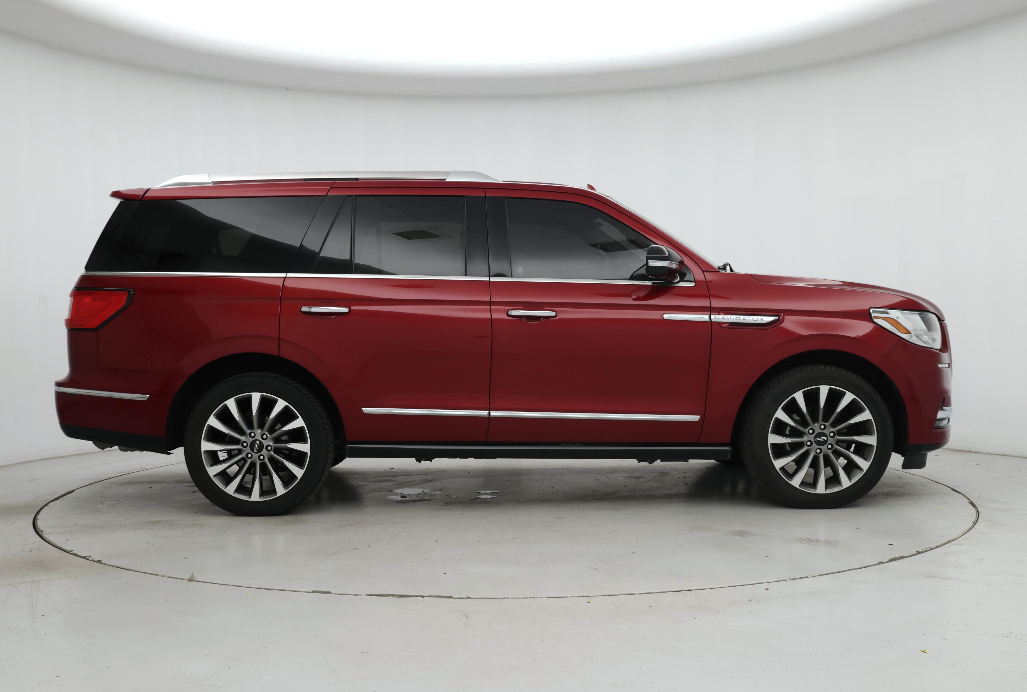 Thumbnail: 2018 Lincoln Navigator - 7