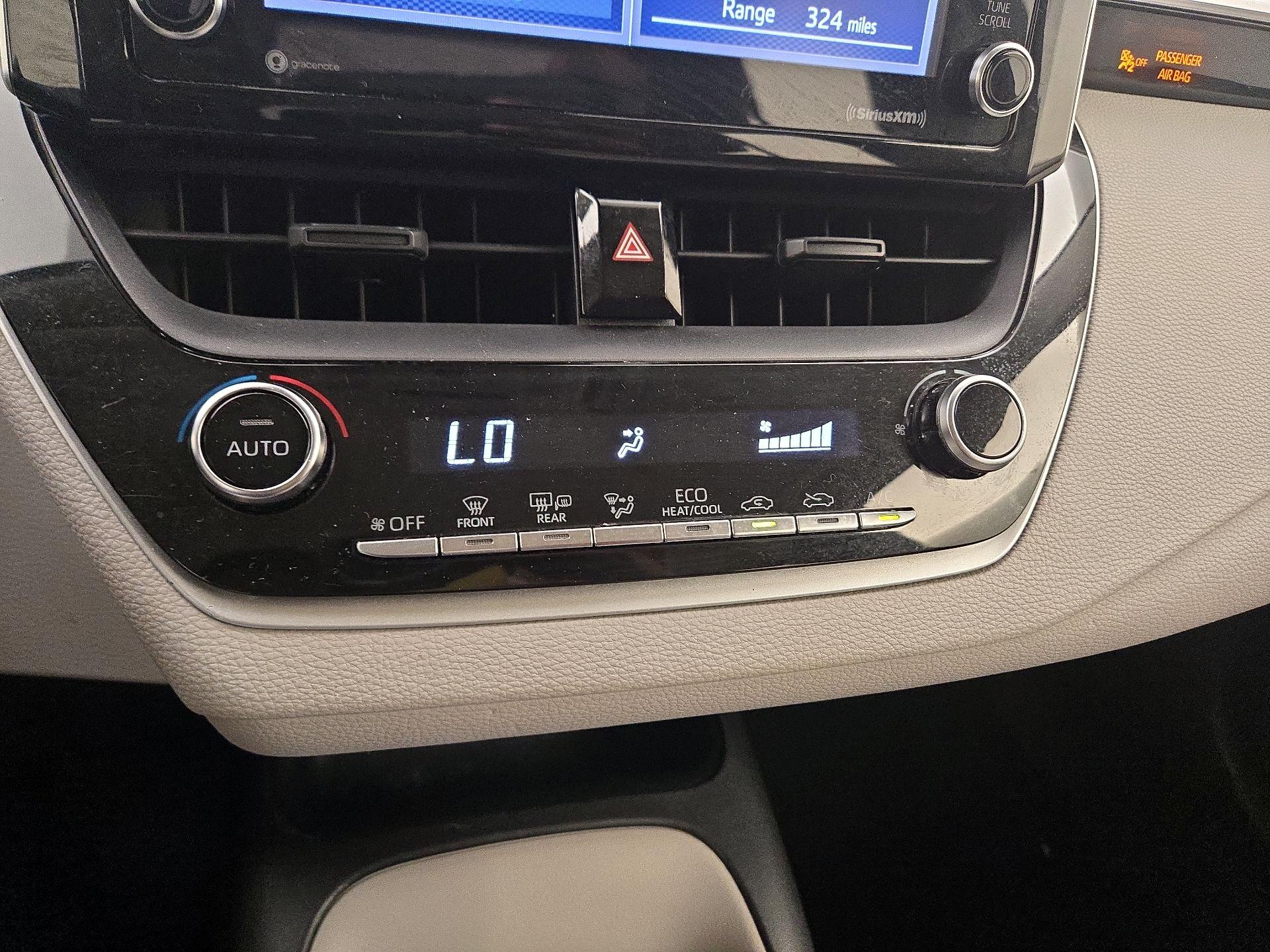 Thumbnail: 2021 Toyota Corolla - 16