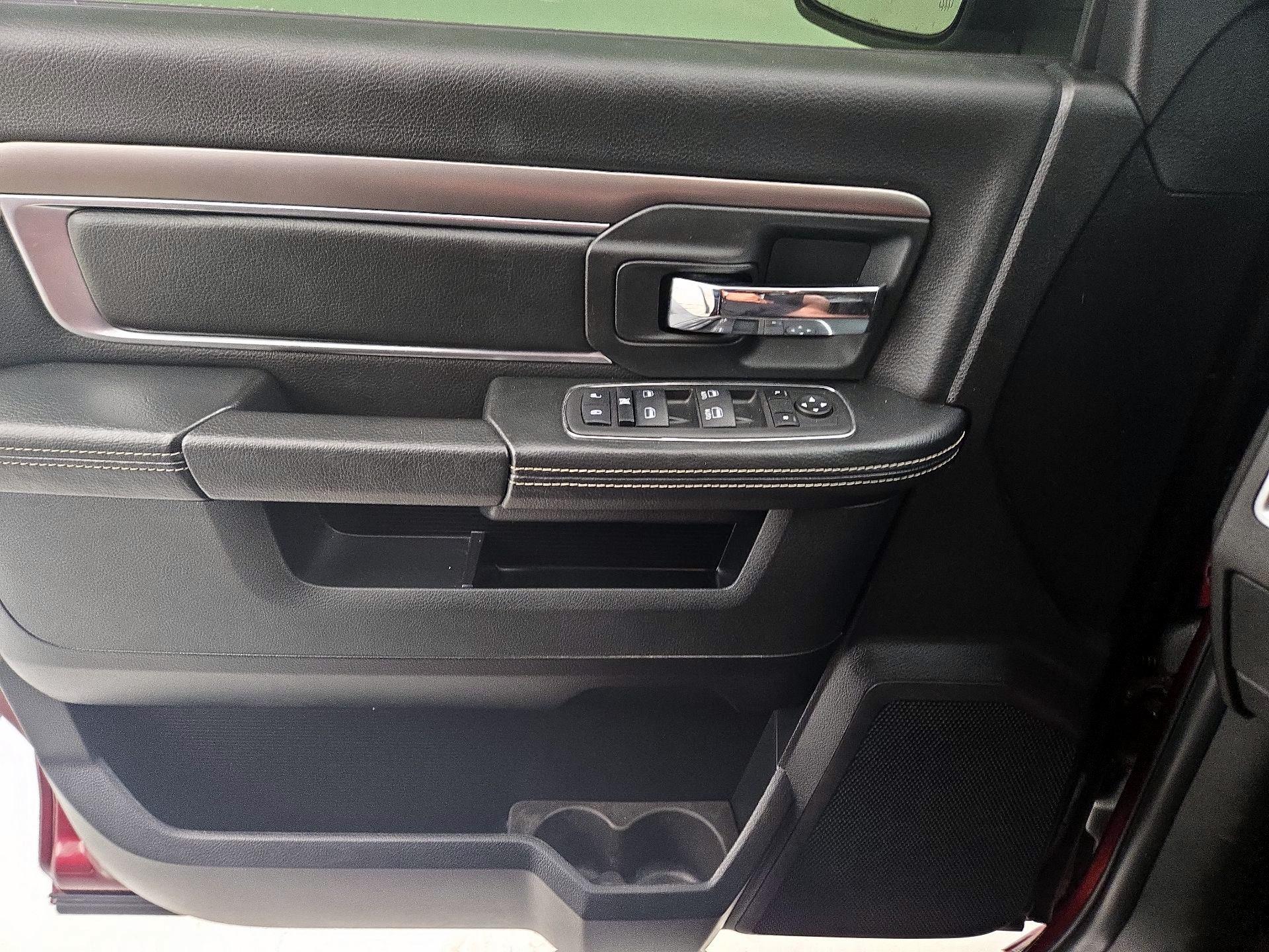 Thumbnail: 2024 RAM 1500 Classic - 12