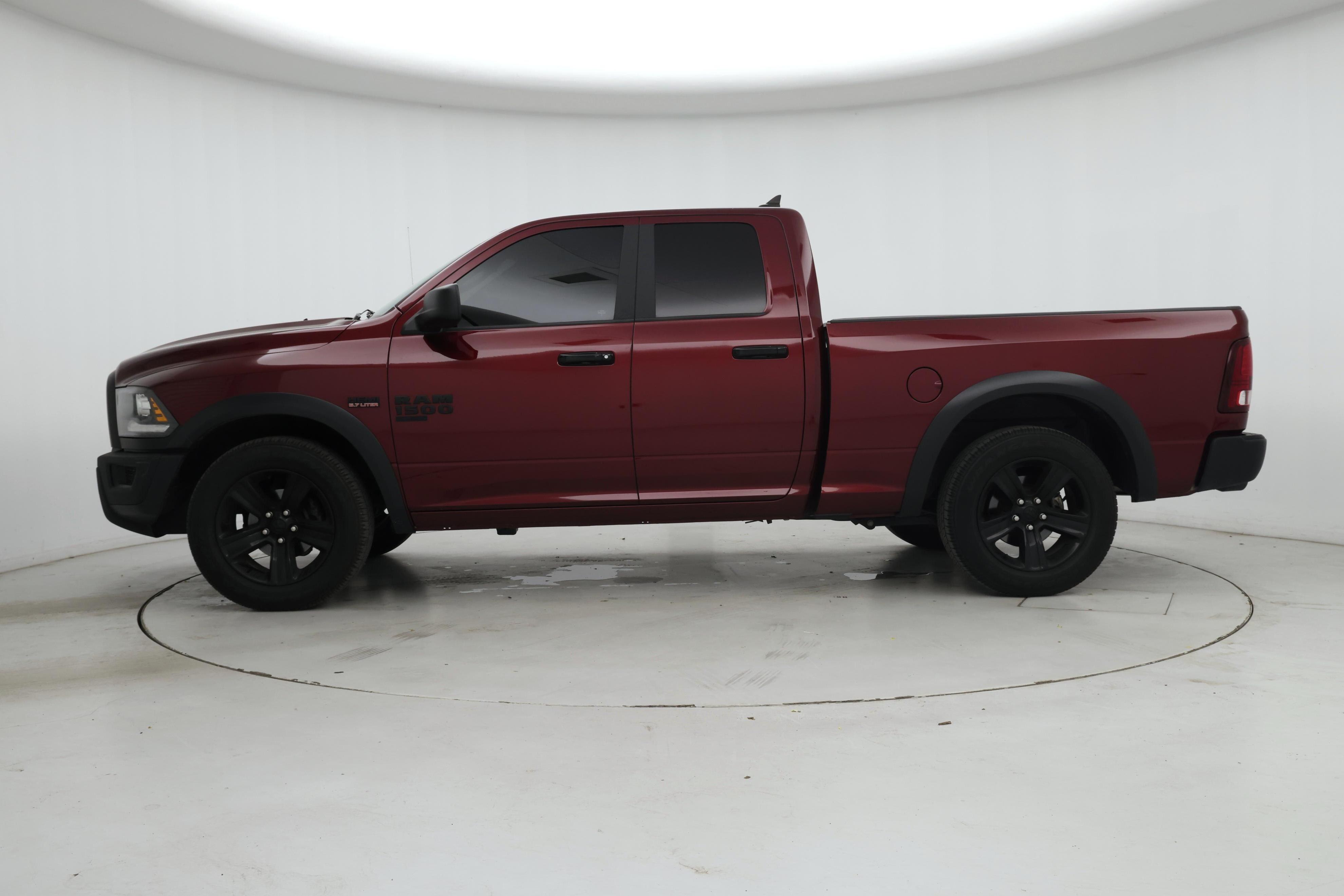 Thumbnail: 2024 RAM 1500 Classic - 3