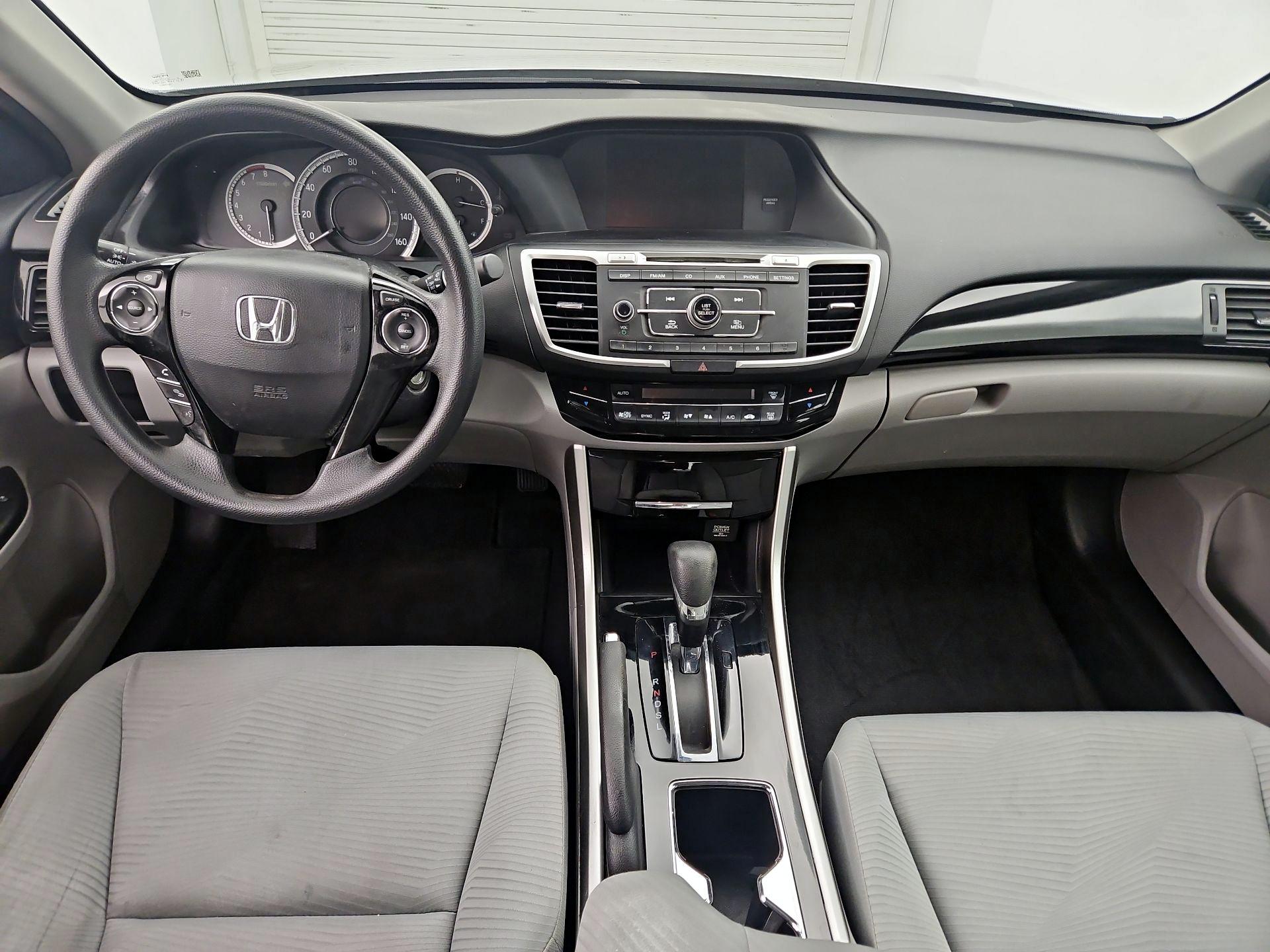 Thumbnail: 2016 Honda Accord - 9