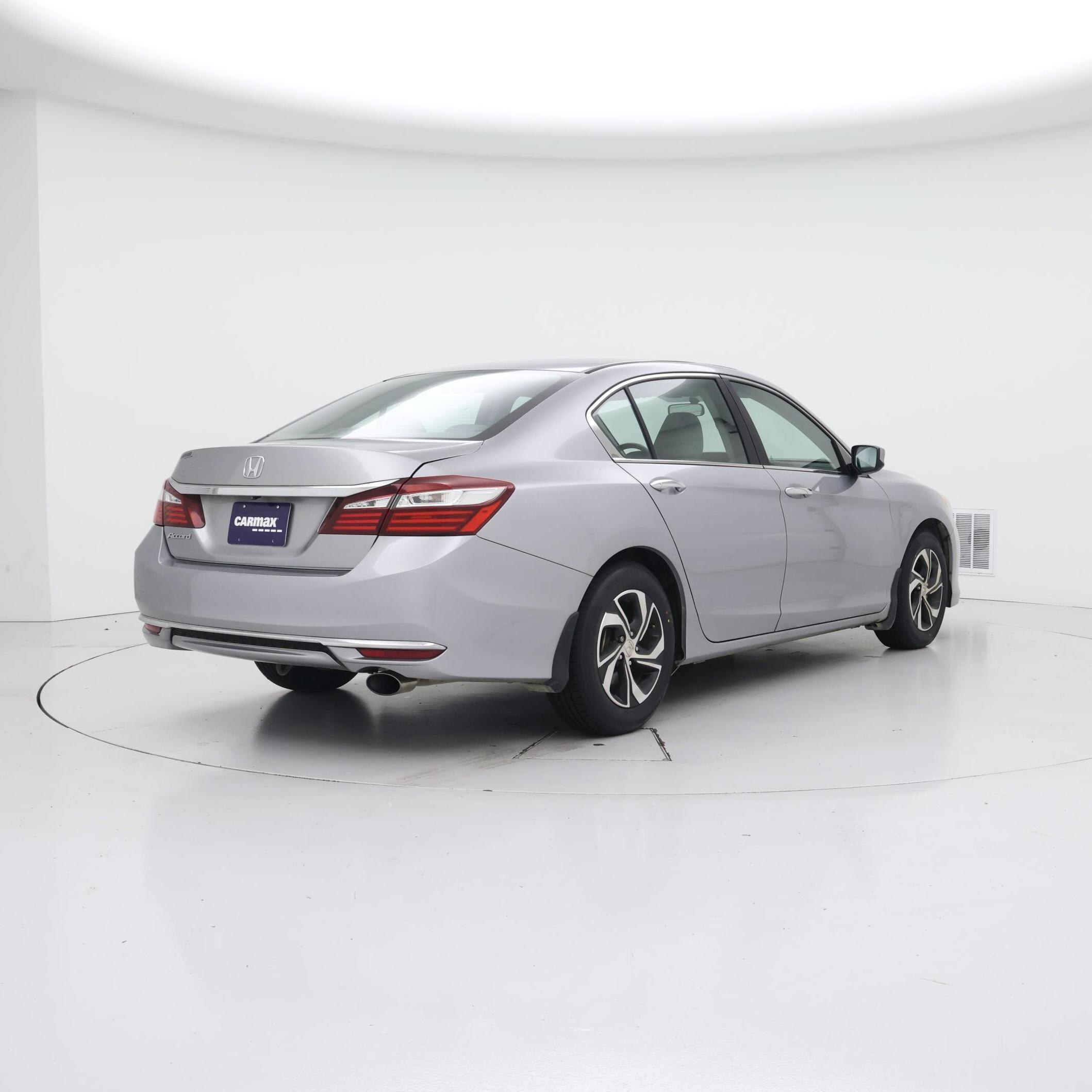 Thumbnail: 2016 Honda Accord - 8