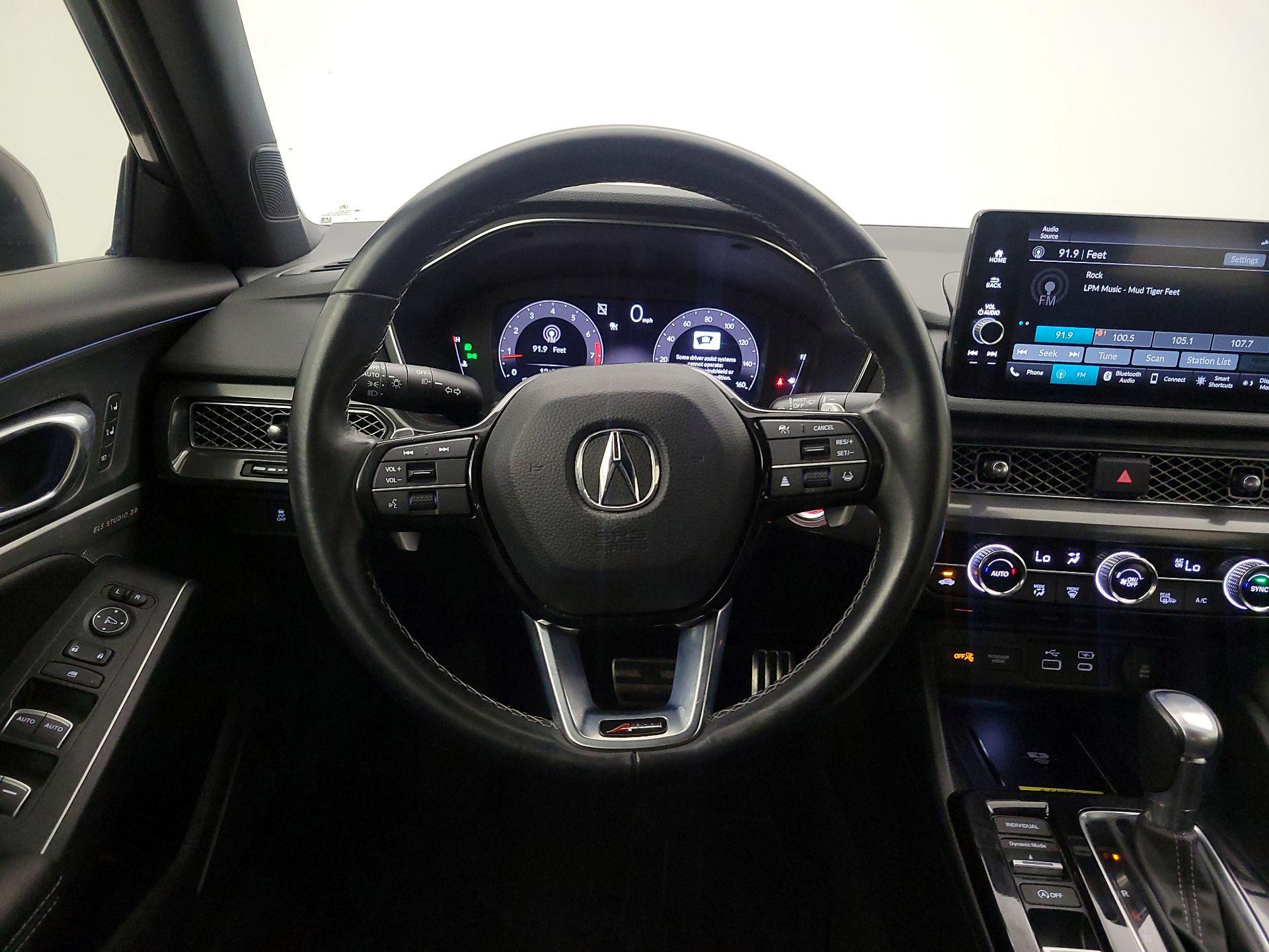 Thumbnail: 2023 Acura Integra - 10