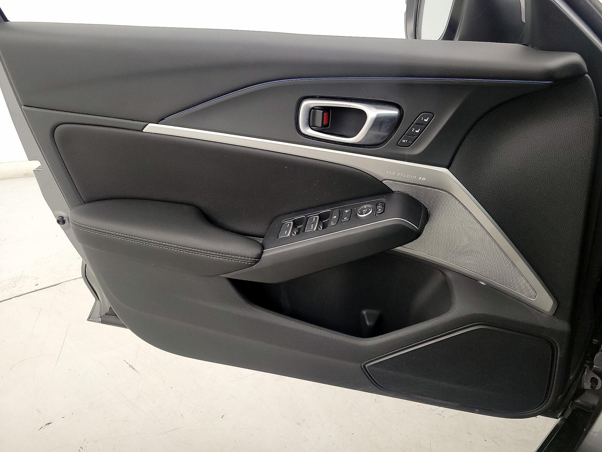 Thumbnail: 2023 Acura Integra - 12