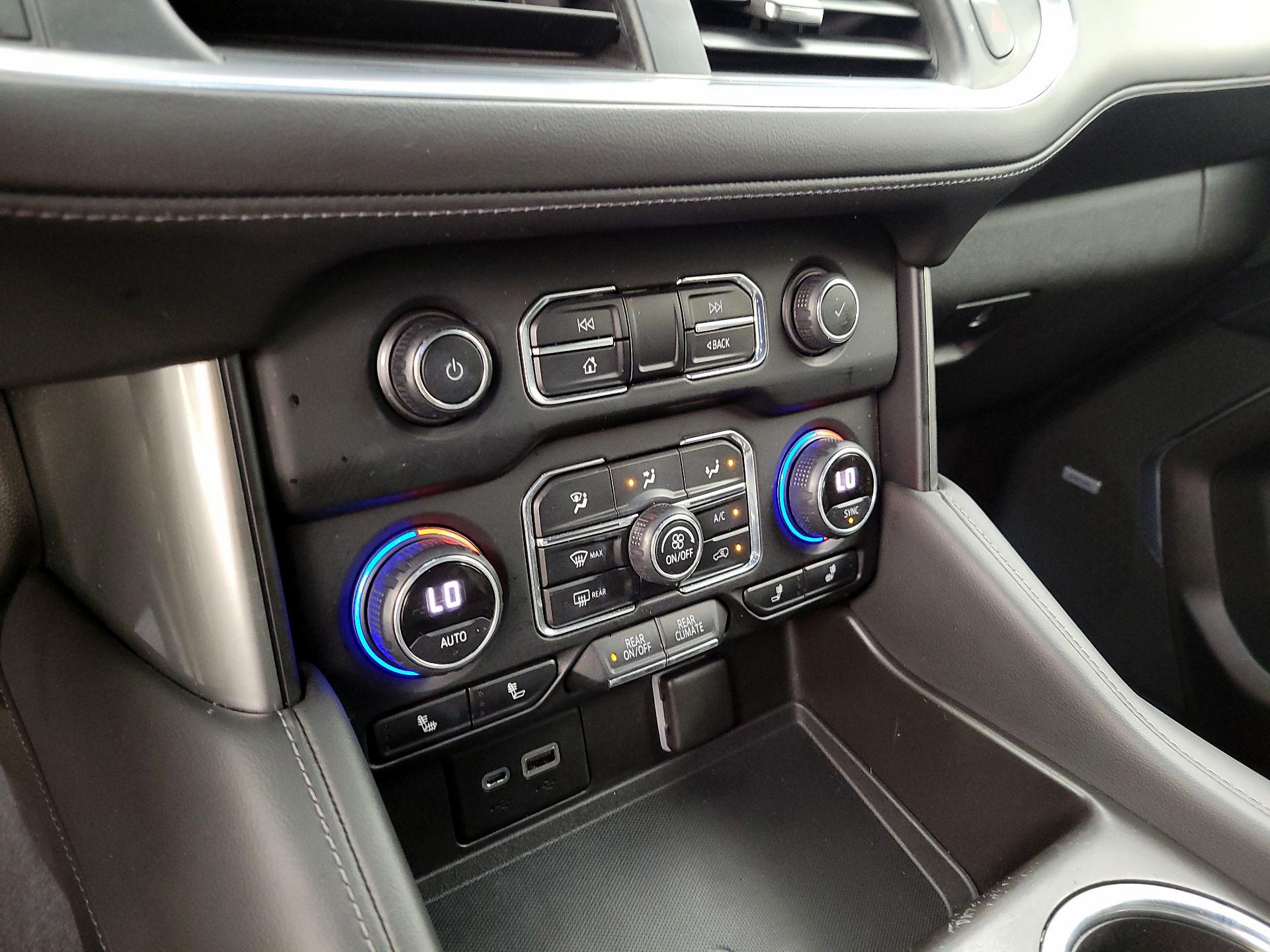 Thumbnail: 2021 Chevrolet Tahoe - 16