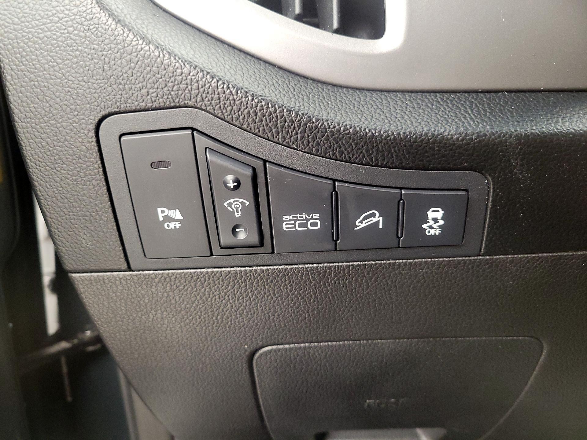 Thumbnail: 2014 Kia Sportage - 13