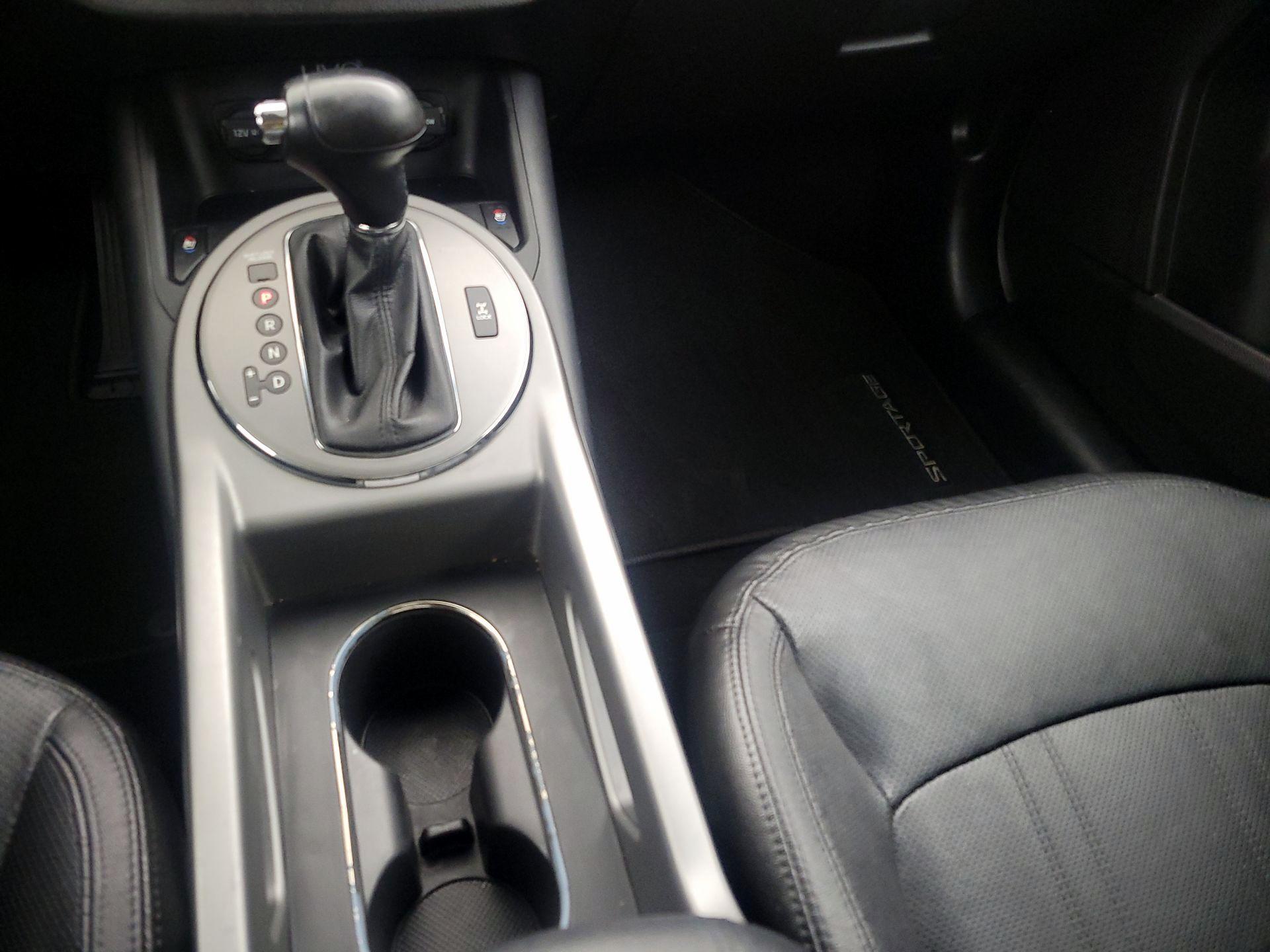 Thumbnail: 2014 Kia Sportage - 18