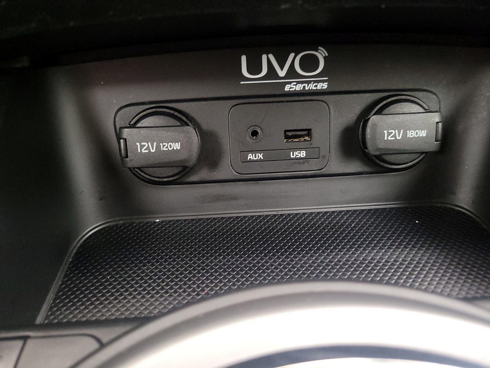 Thumbnail: 2014 Kia Sportage - 19