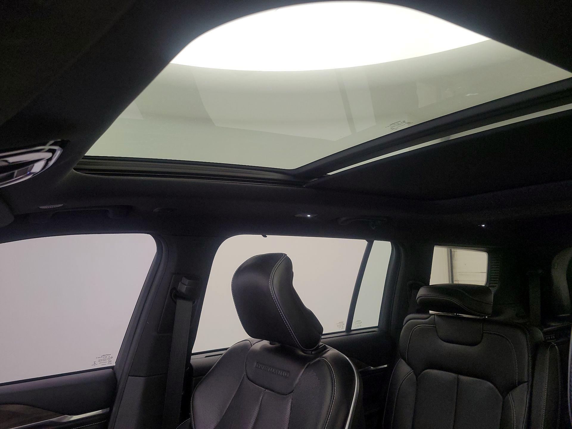 Thumbnail: 2021 Jeep Grand Cherokee L - 20