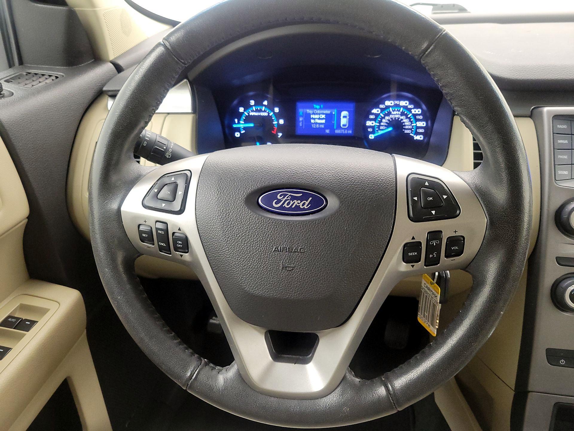 Thumbnail: 2014 Ford Flex - 10