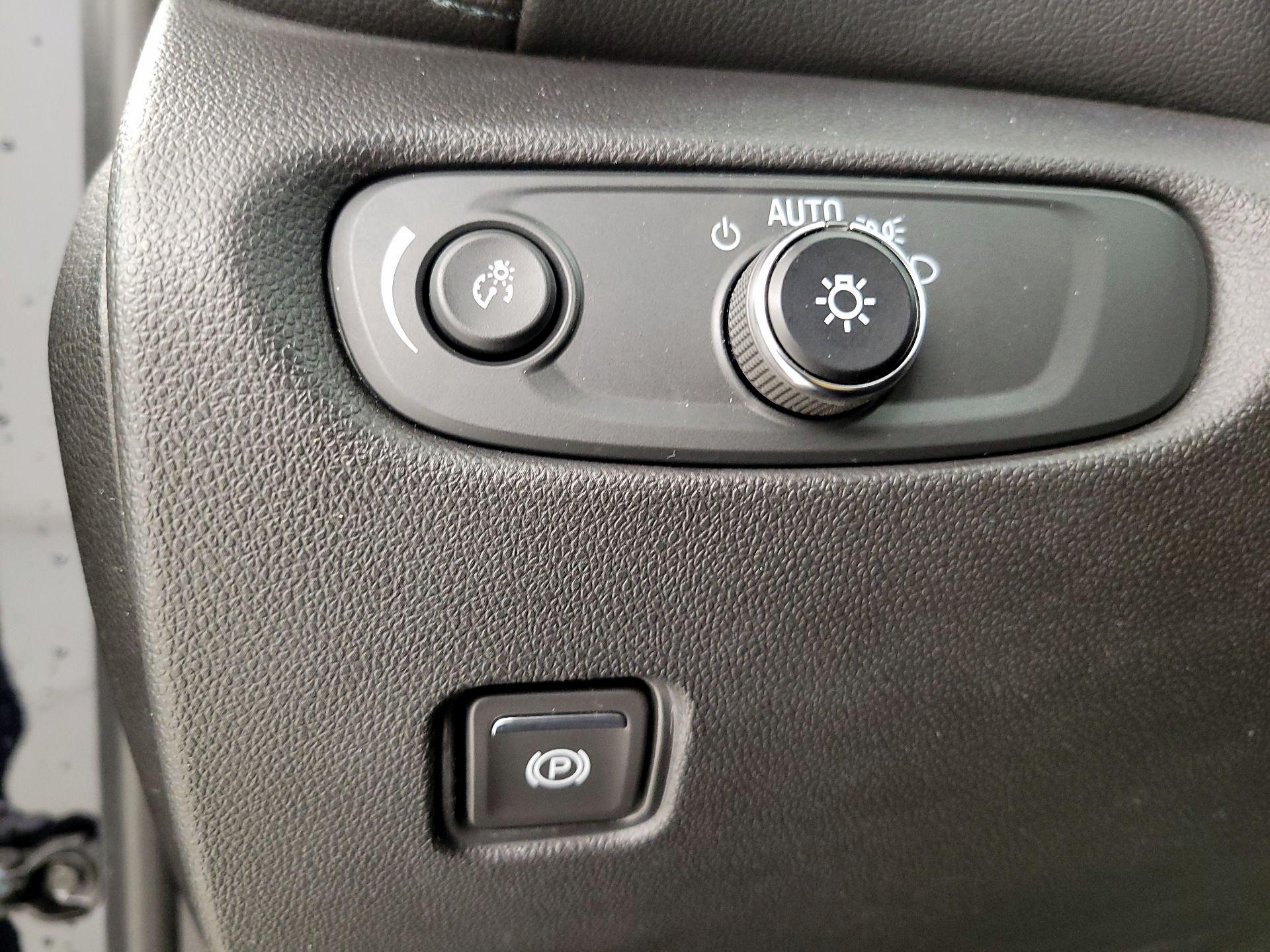 Thumbnail: 2021 Chevrolet Blazer - 13