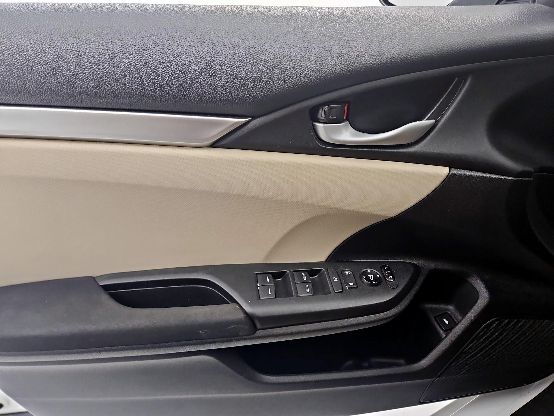 Thumbnail: 2019 Honda Civic - 12