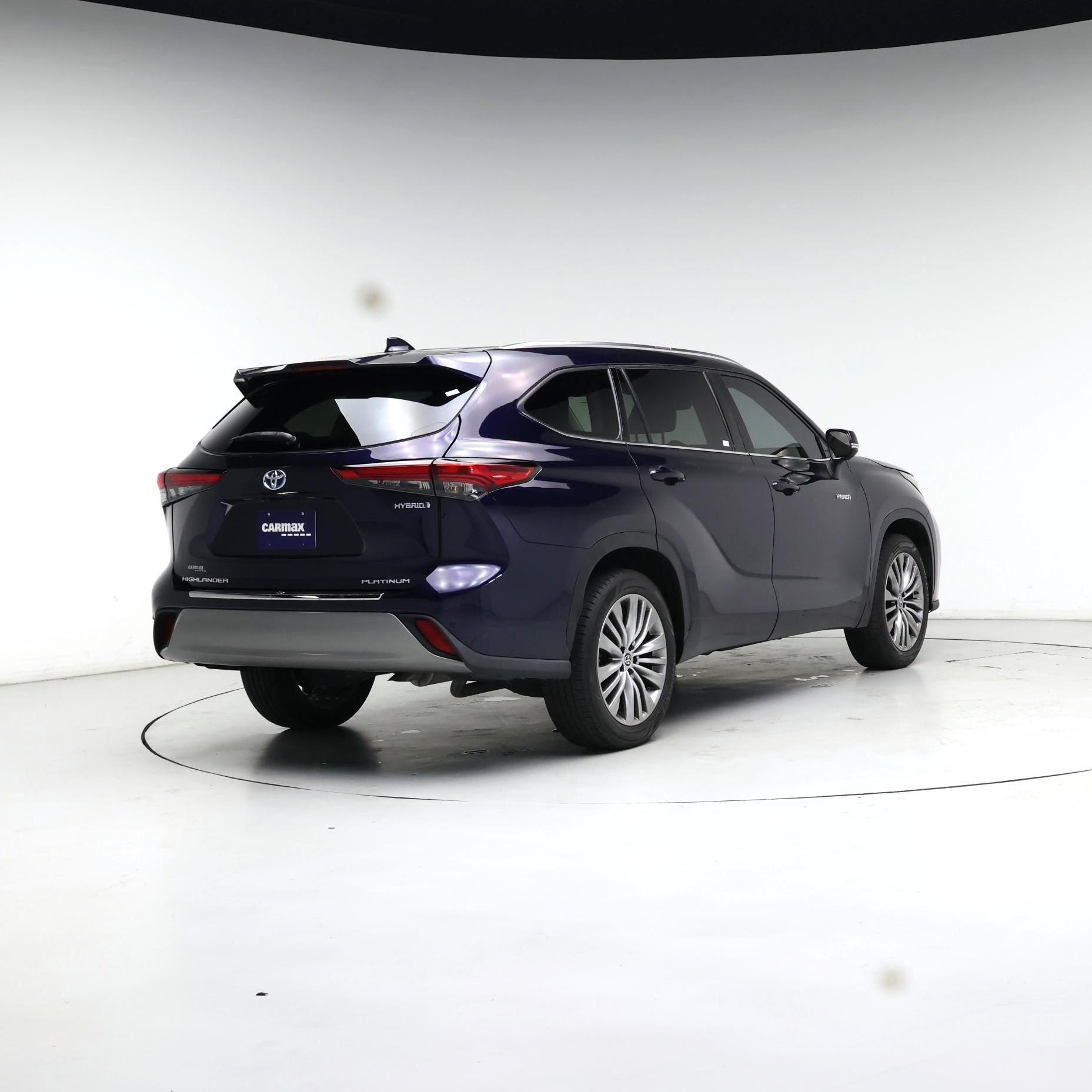 Thumbnail: 2021 Toyota Highlander - 8