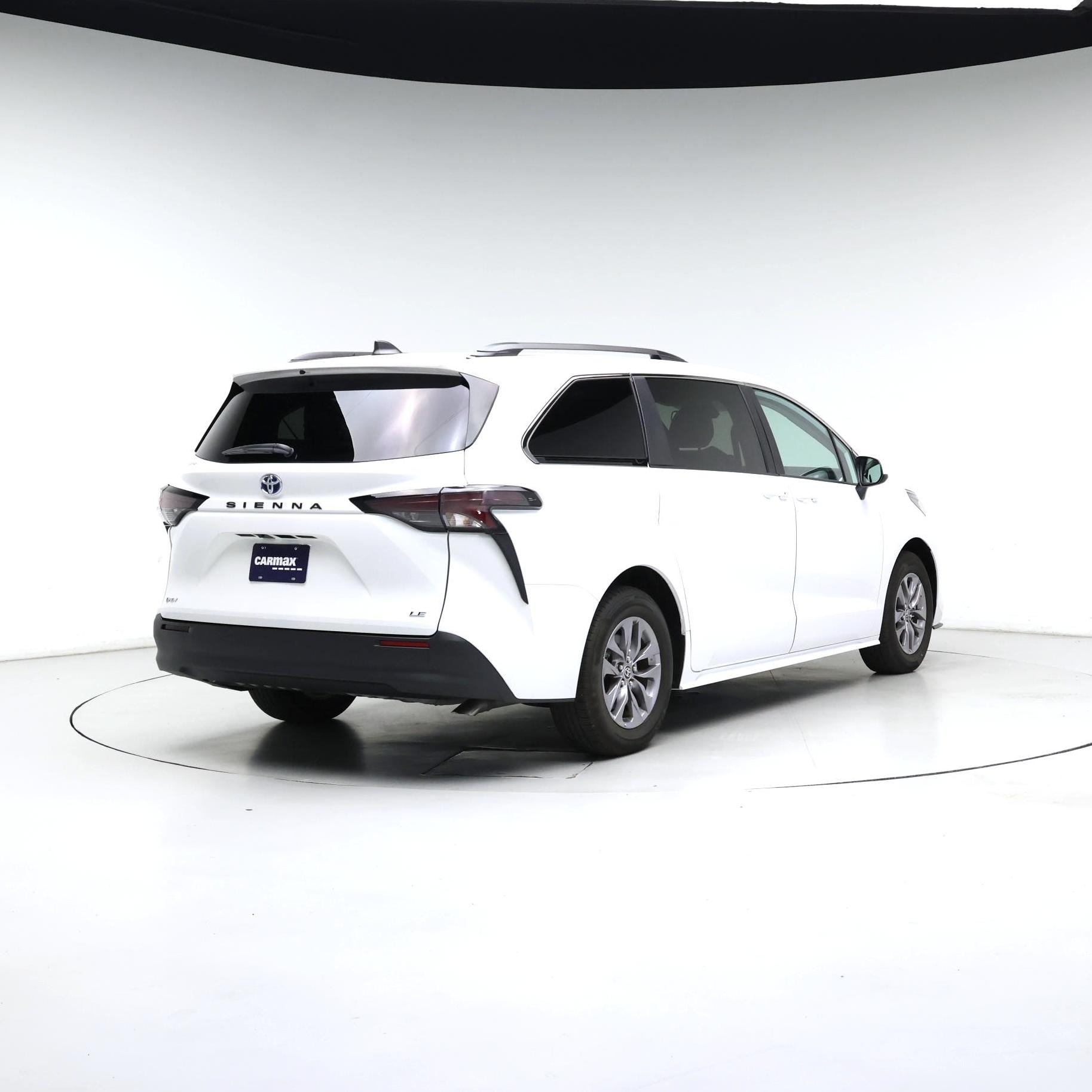 Thumbnail: 2025 Toyota Sienna - 8