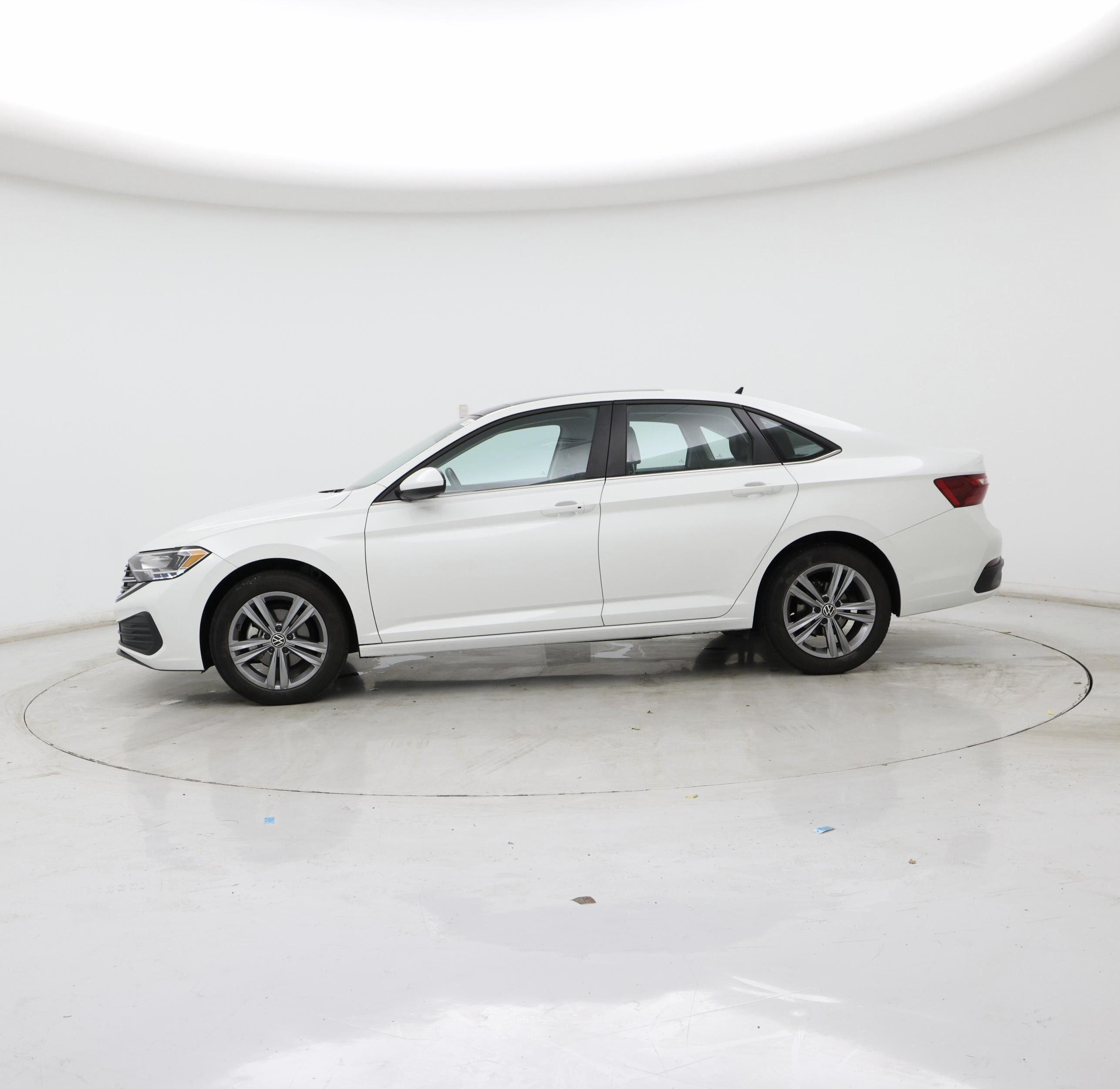 Thumbnail: 2024 Volkswagen Jetta - 3
