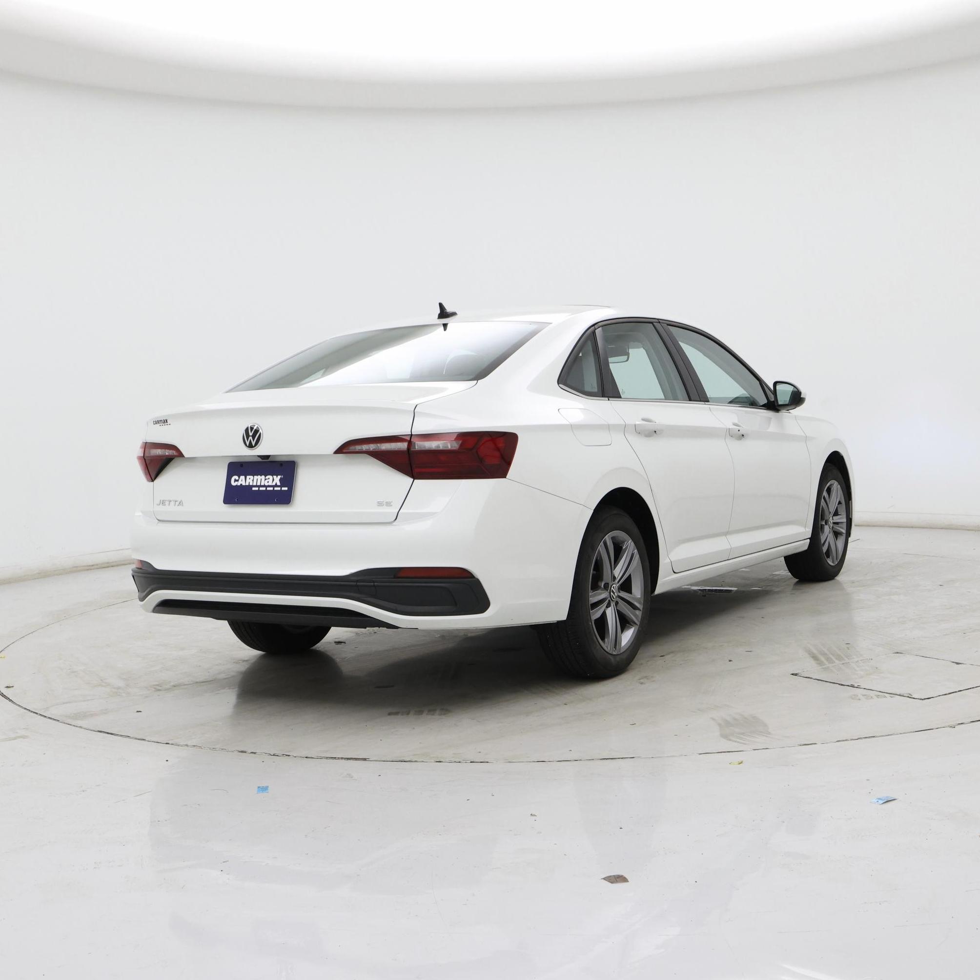 Thumbnail: 2024 Volkswagen Jetta - 8