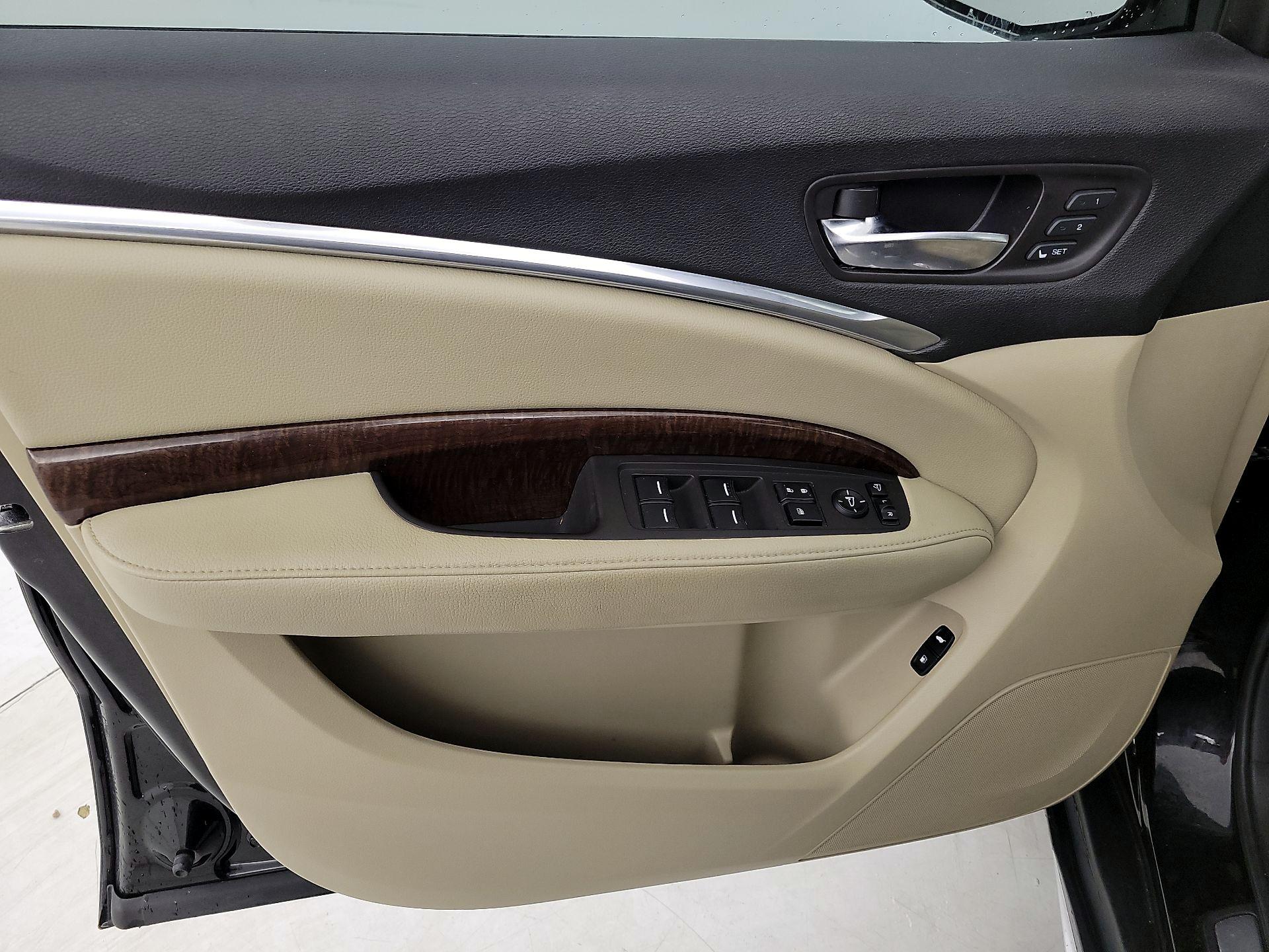 Thumbnail: 2018 Acura MDX - 12