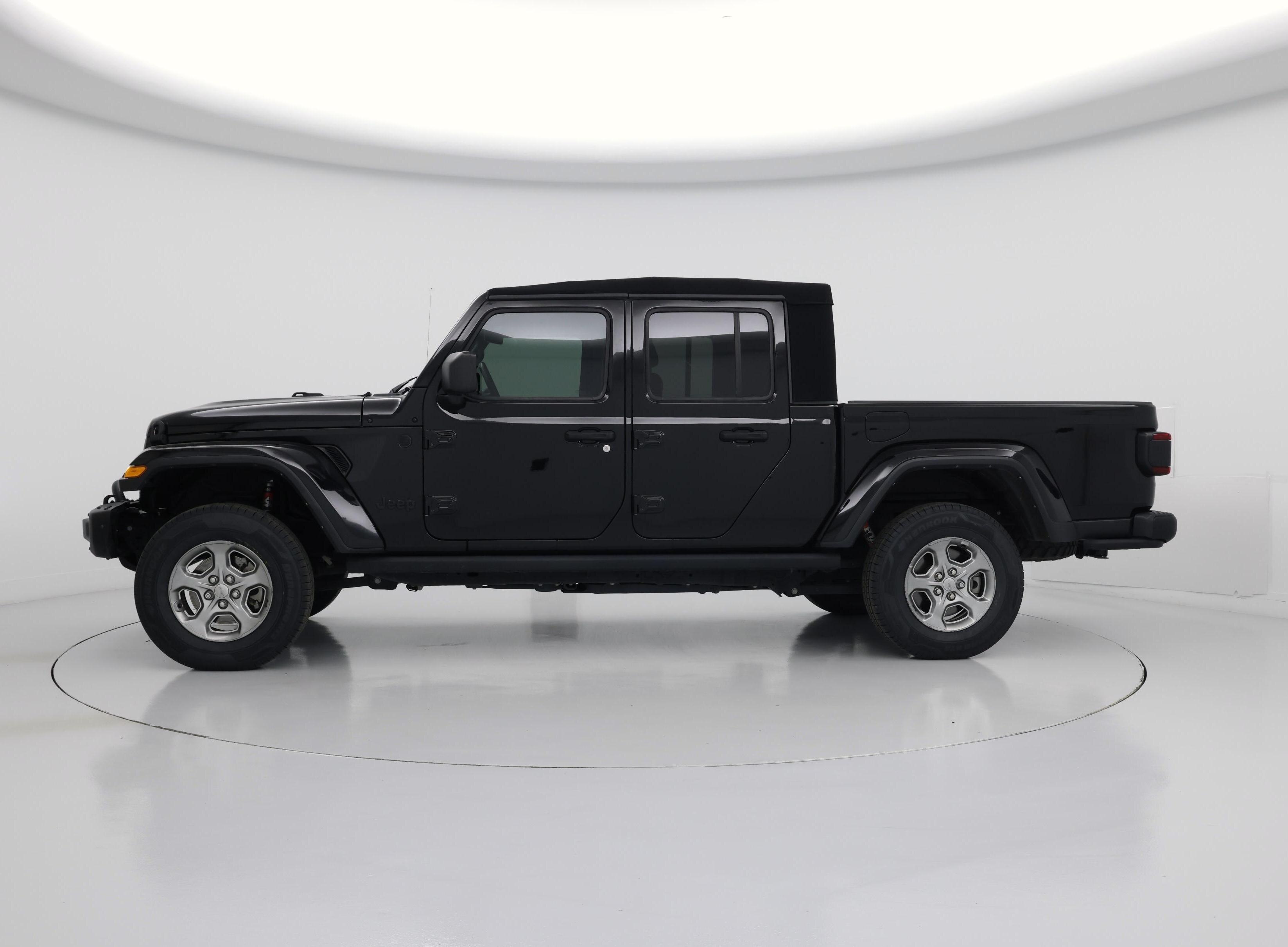 Thumbnail: 2021 Jeep Gladiator - 3