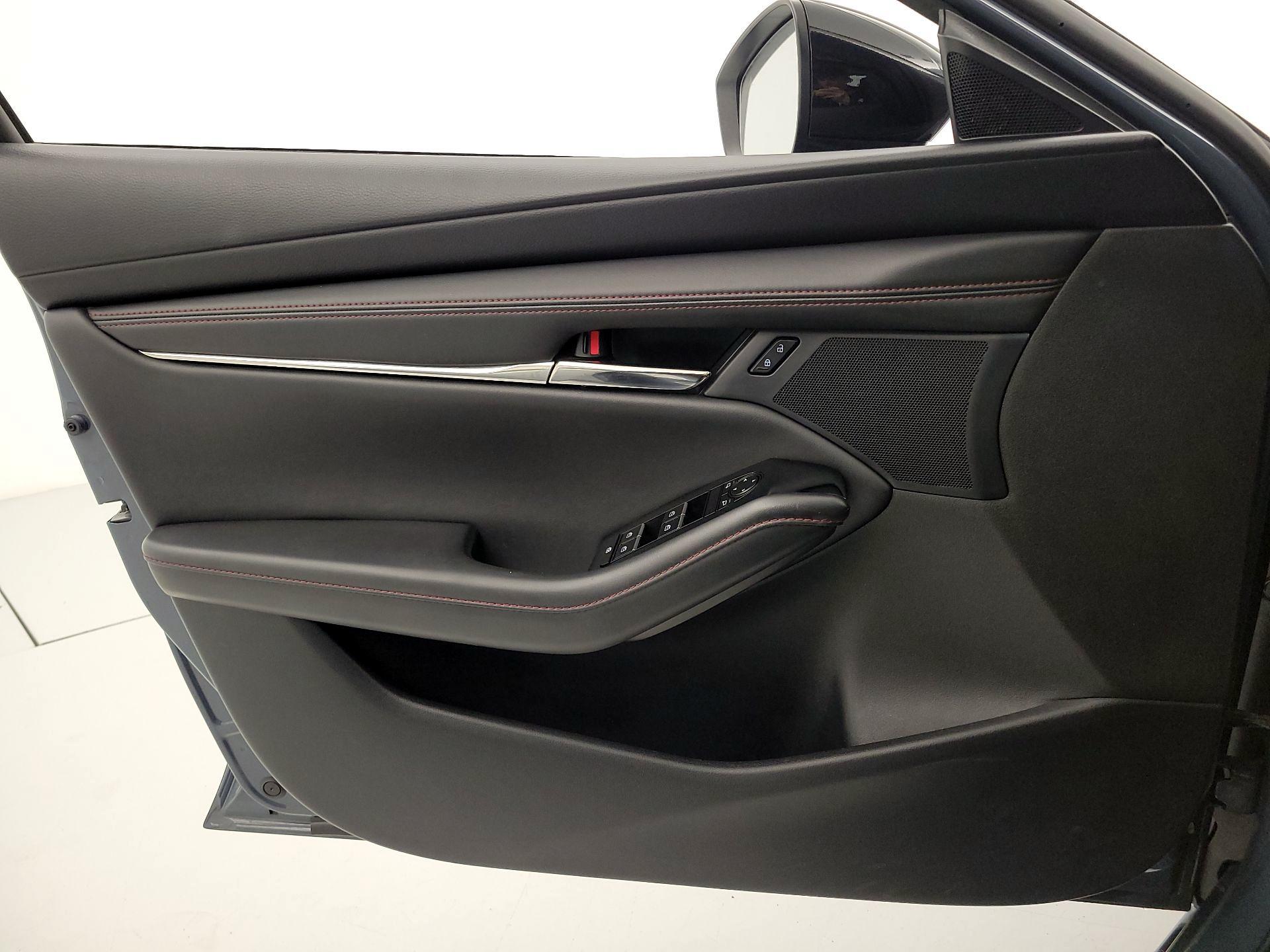 Thumbnail: 2024 Mazda Mazda3 - 12