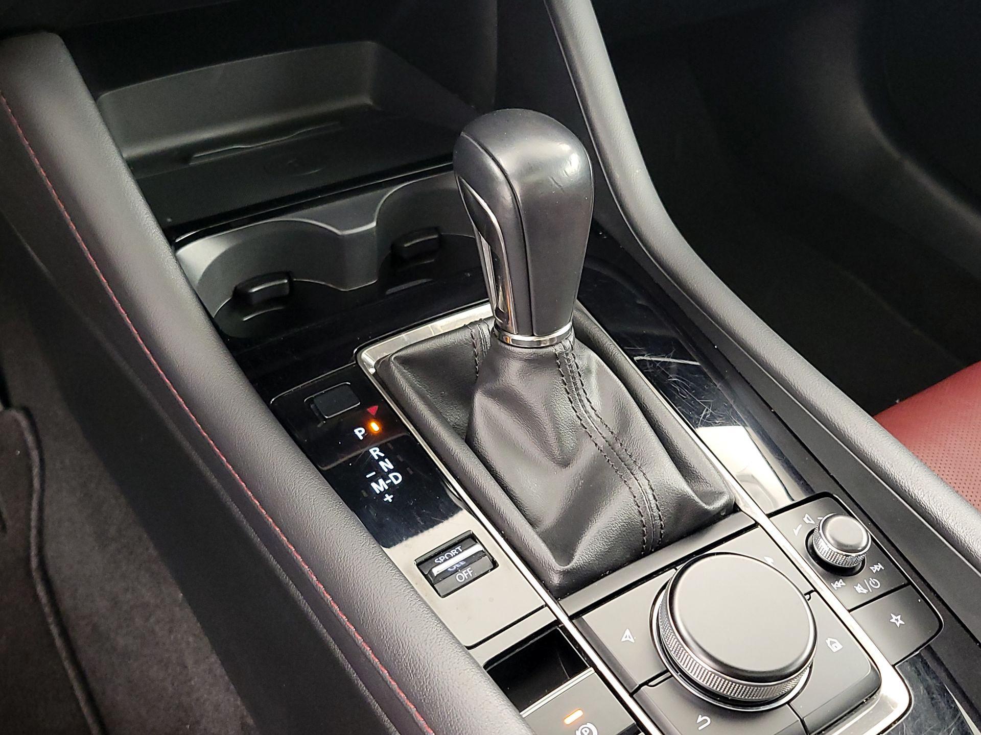 Thumbnail: 2024 Mazda Mazda3 - 17