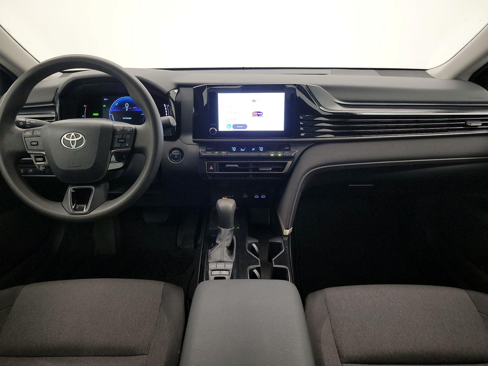 Thumbnail: 2025 Toyota Camry - 9