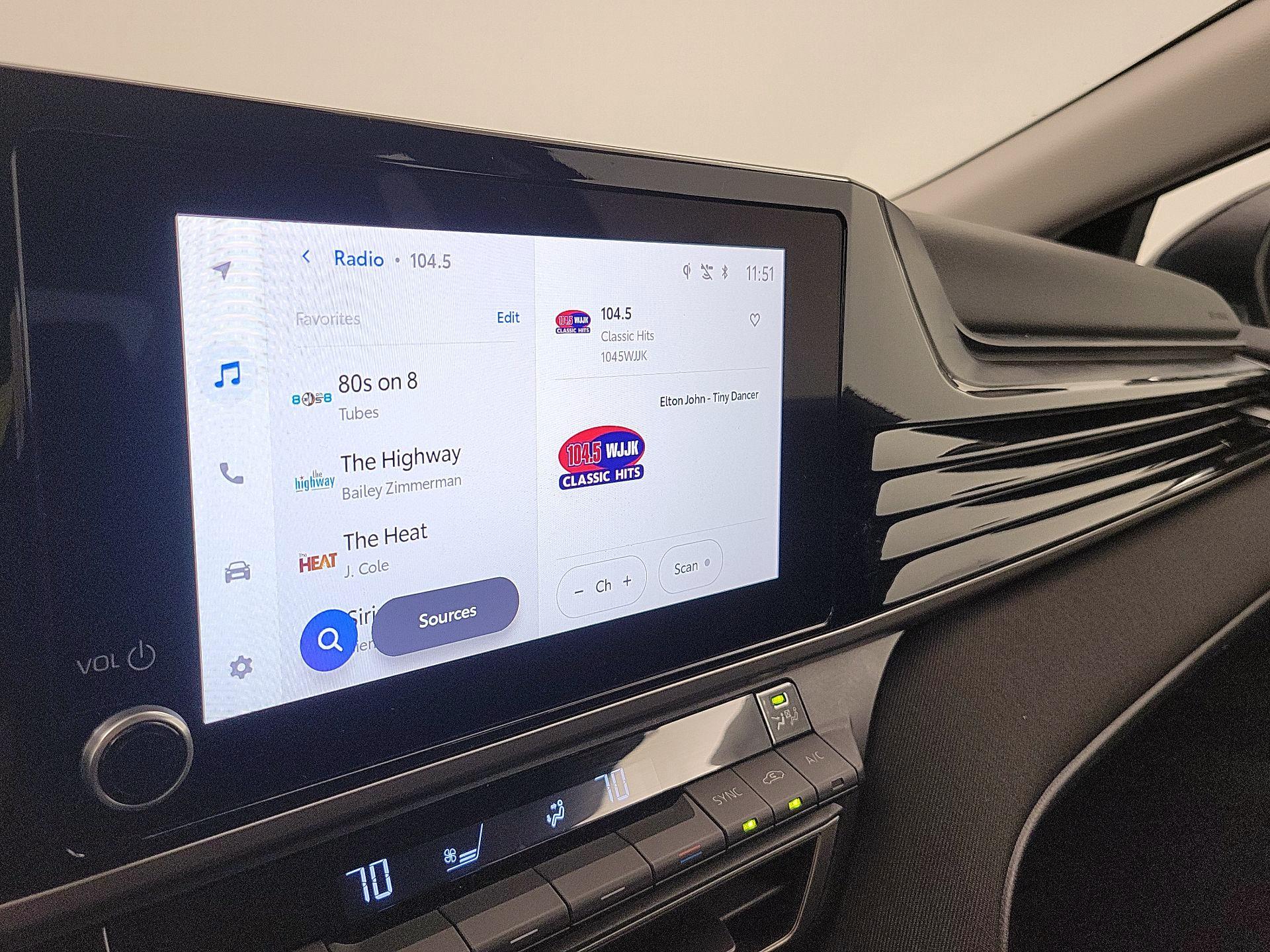 Thumbnail: 2025 Toyota Camry - 15