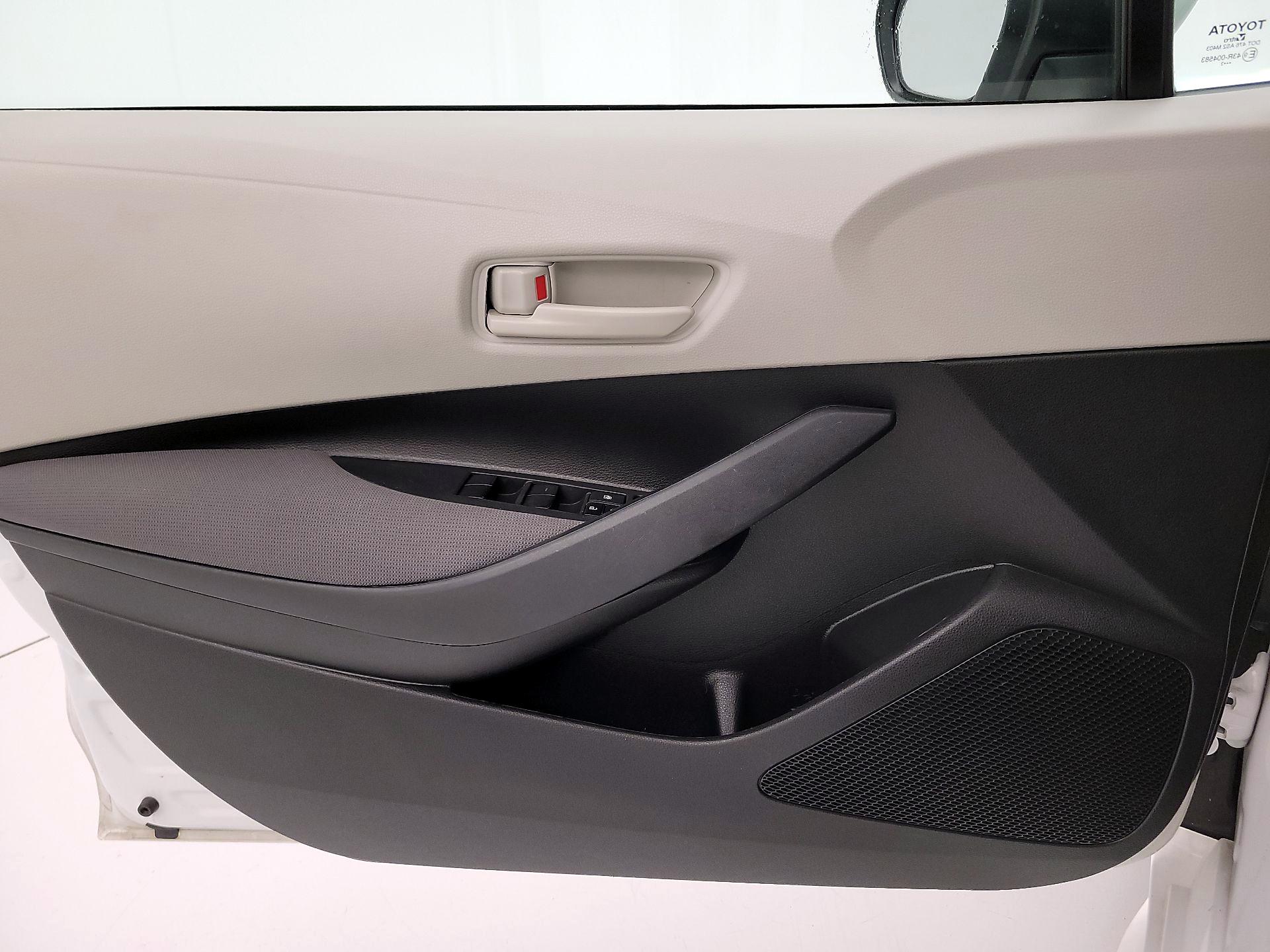 Thumbnail: 2023 Toyota Corolla - 12