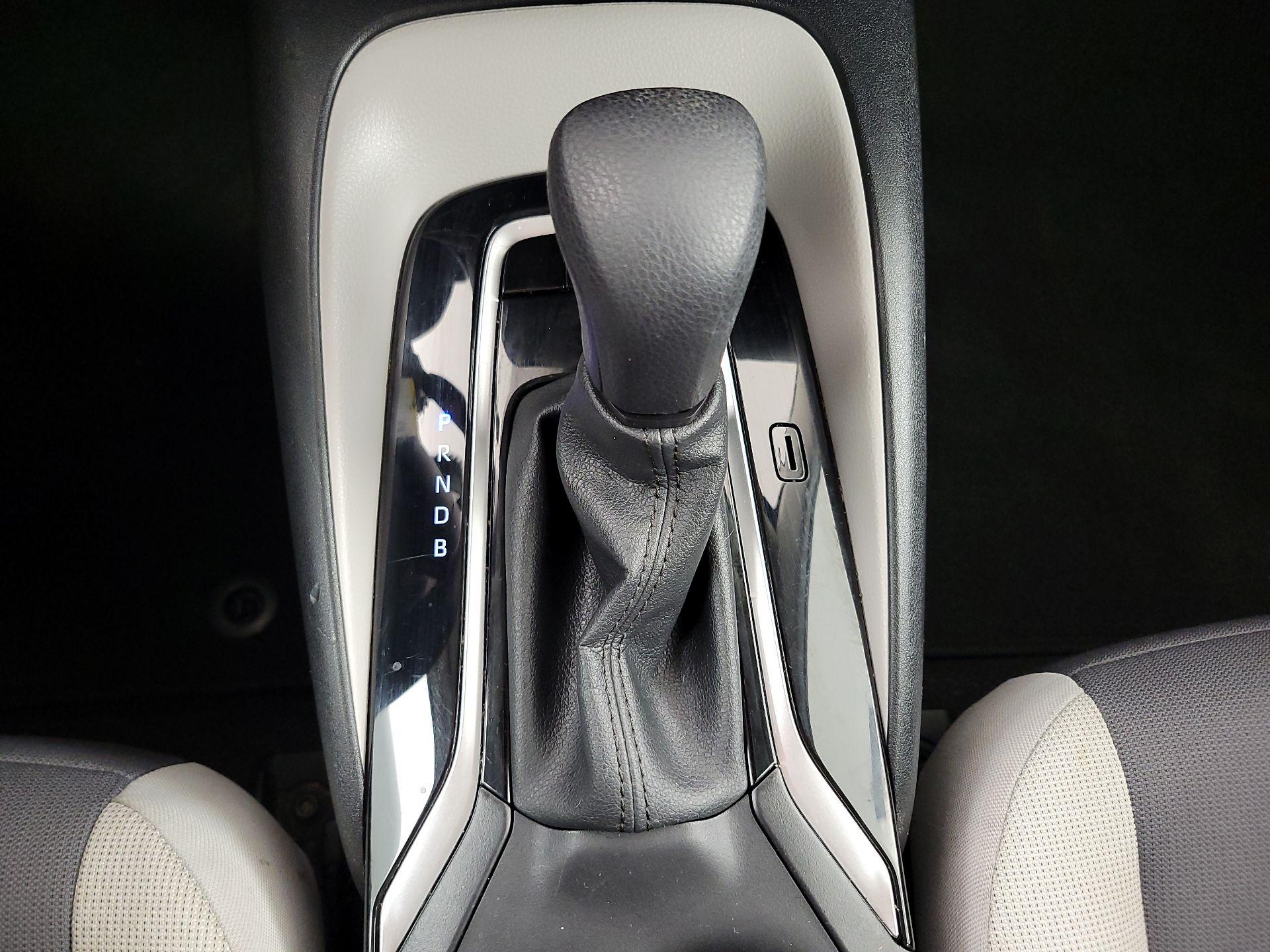 Thumbnail: 2023 Toyota Corolla - 17